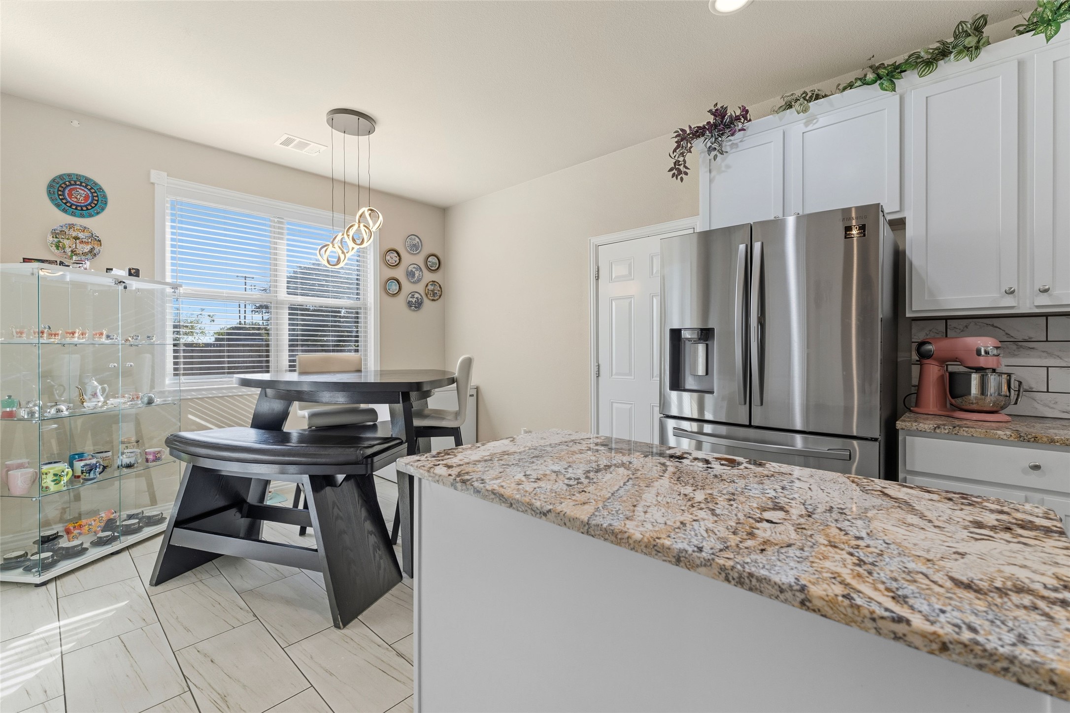 1357 Lake Grove Lane Desoto TX 75115