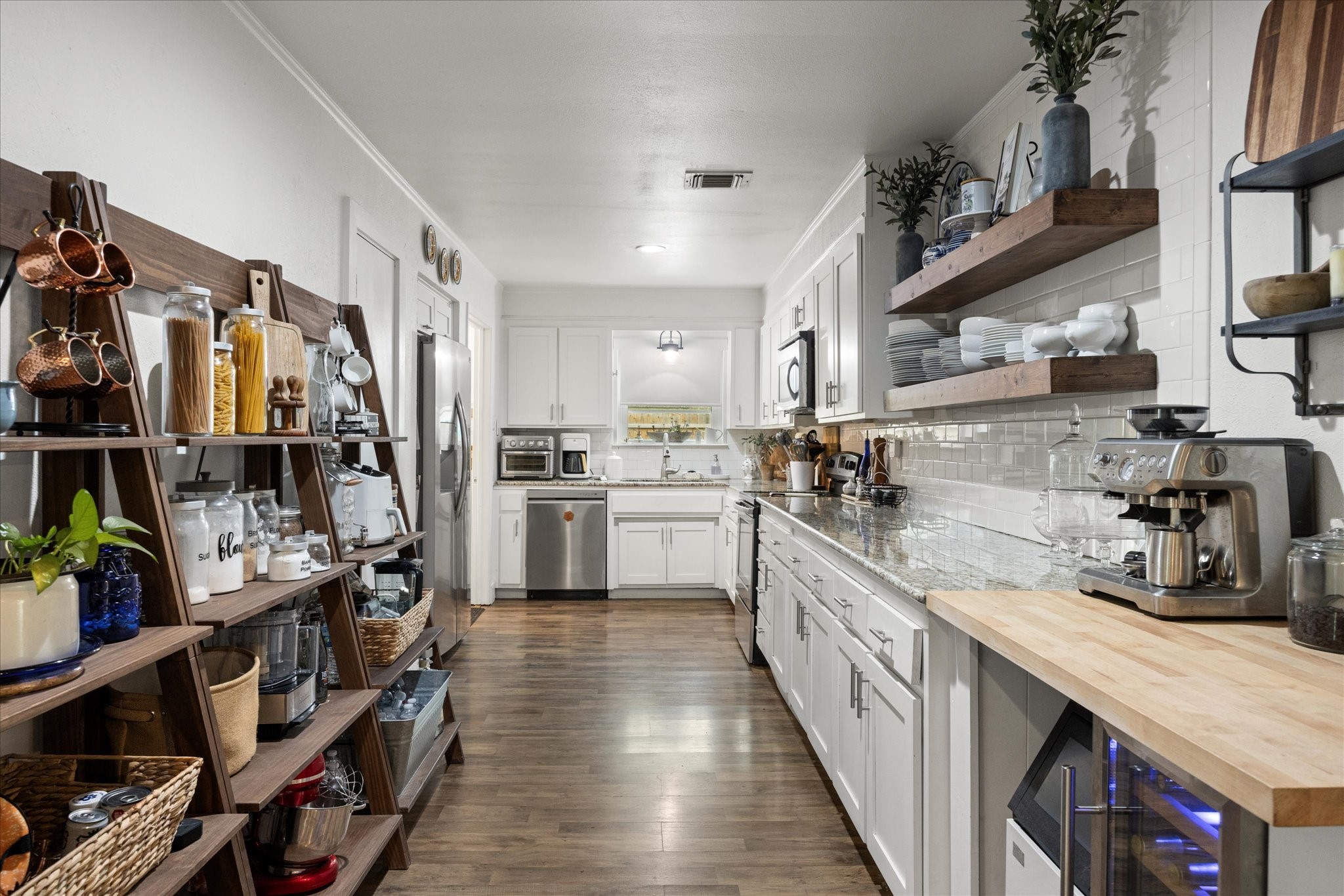 8513 Ravenswood Road Granbury TX 76049