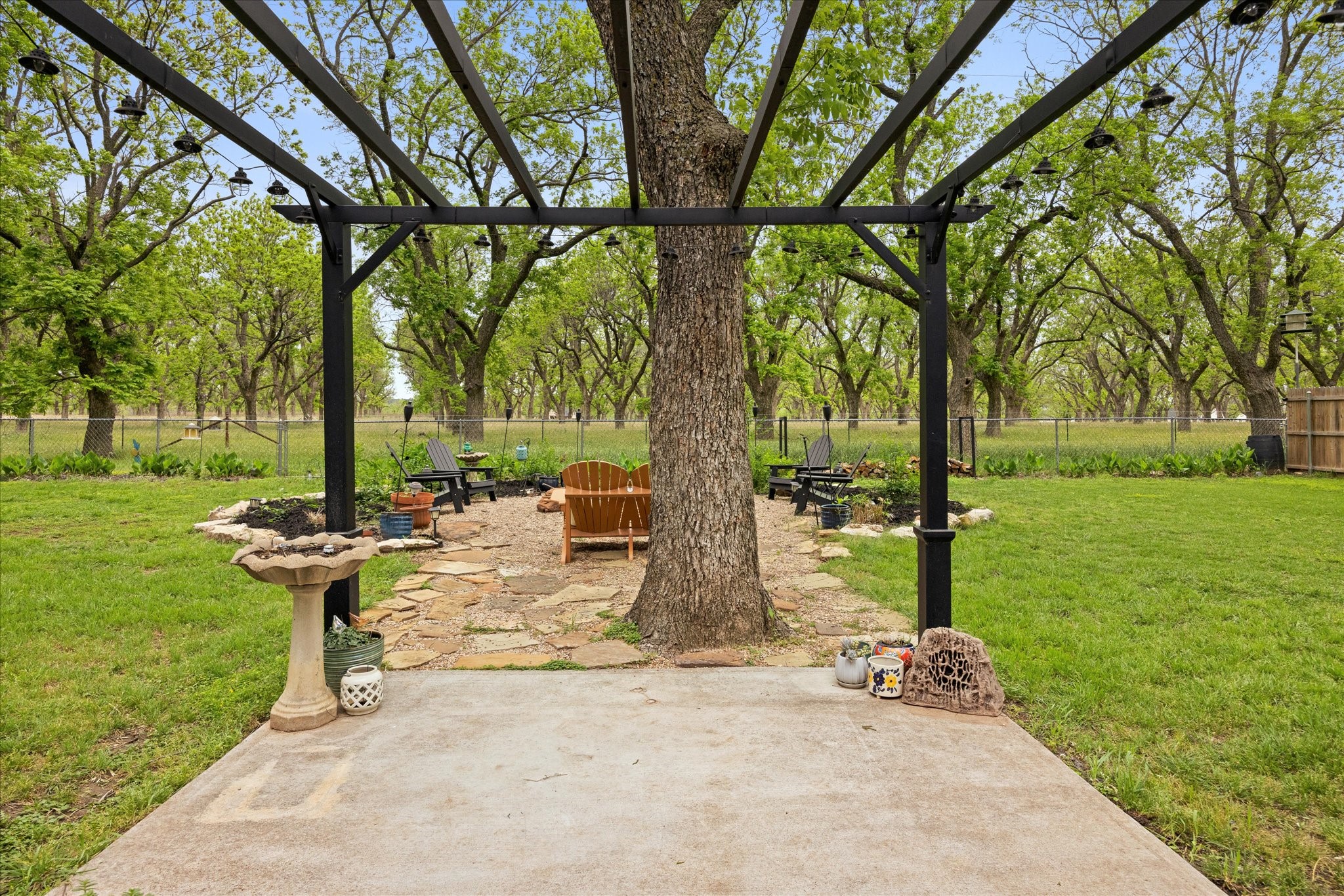 8513 Ravenswood Road Granbury TX 76049