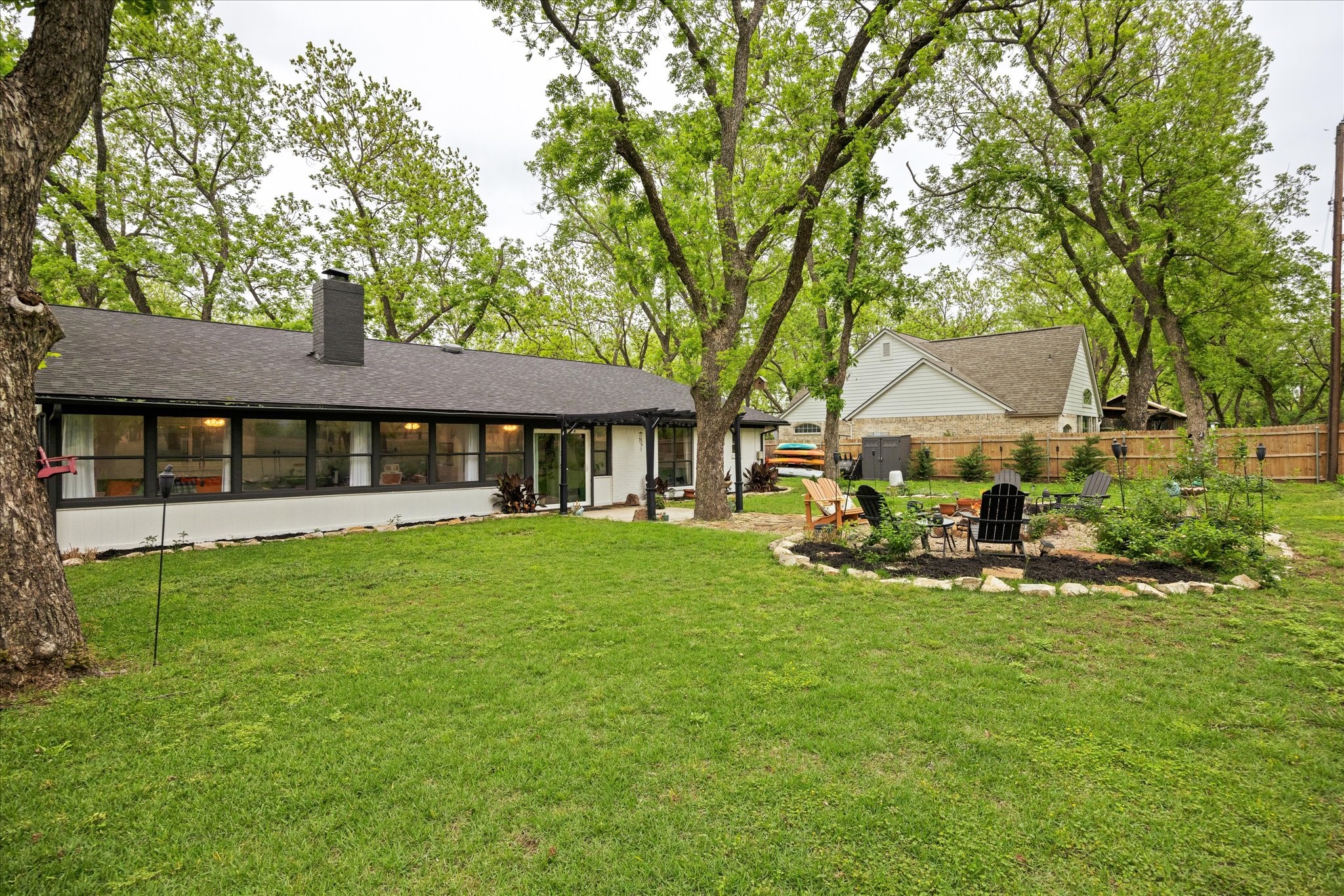 8513 Ravenswood Road Granbury TX 76049