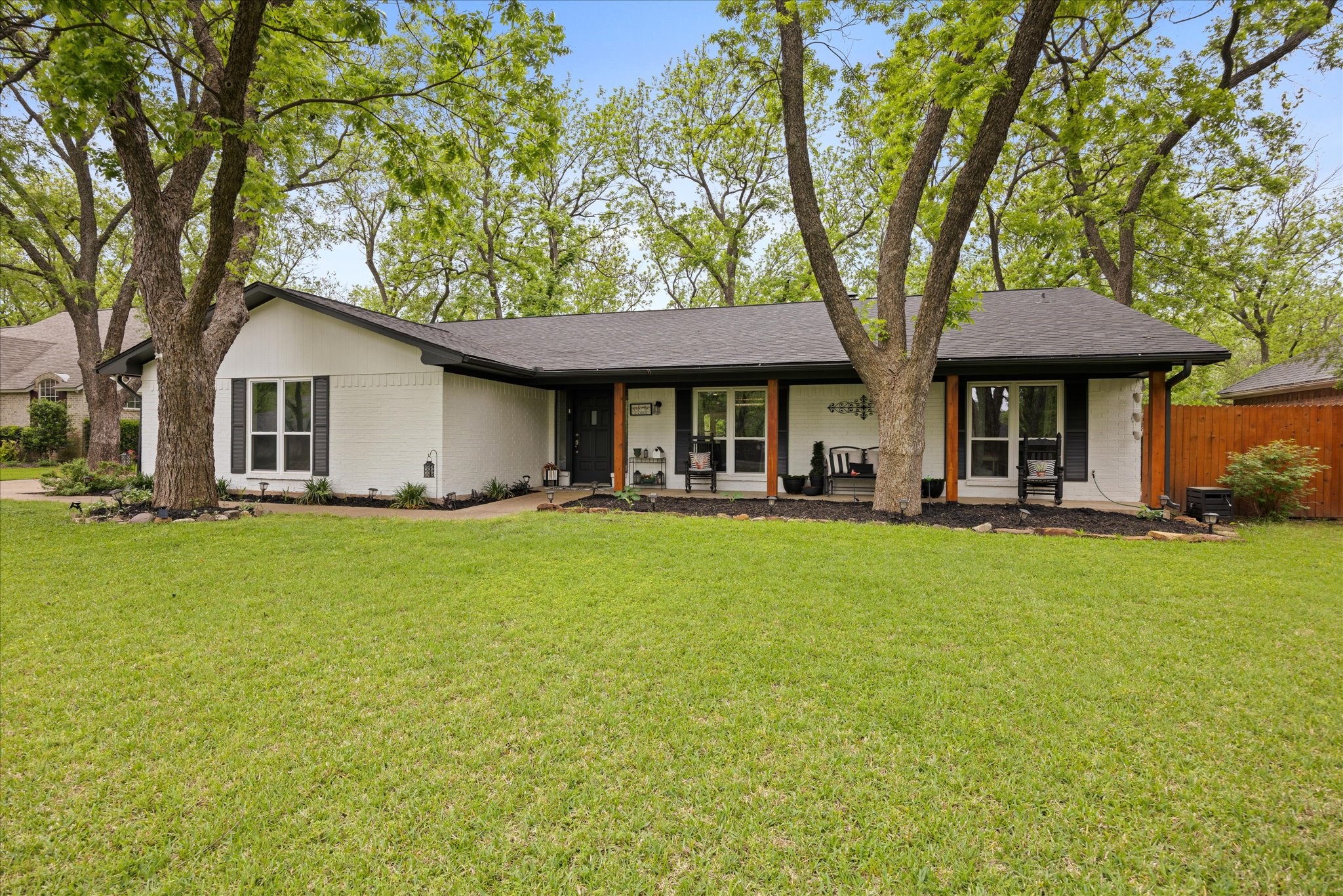 8513 Ravenswood Road Granbury TX 76049