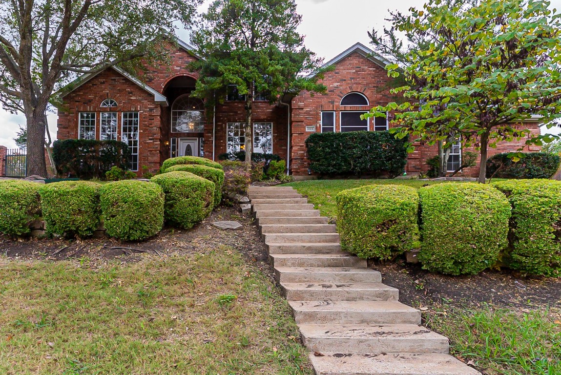 1023 Millington Circle Desoto TX 75115