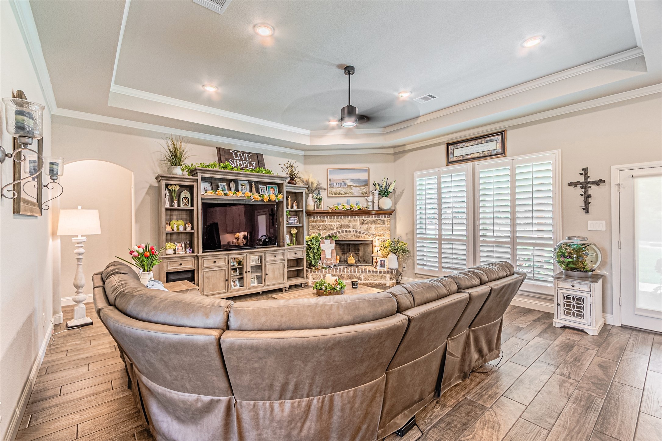 1009 Henry Way Springtown TX 76082