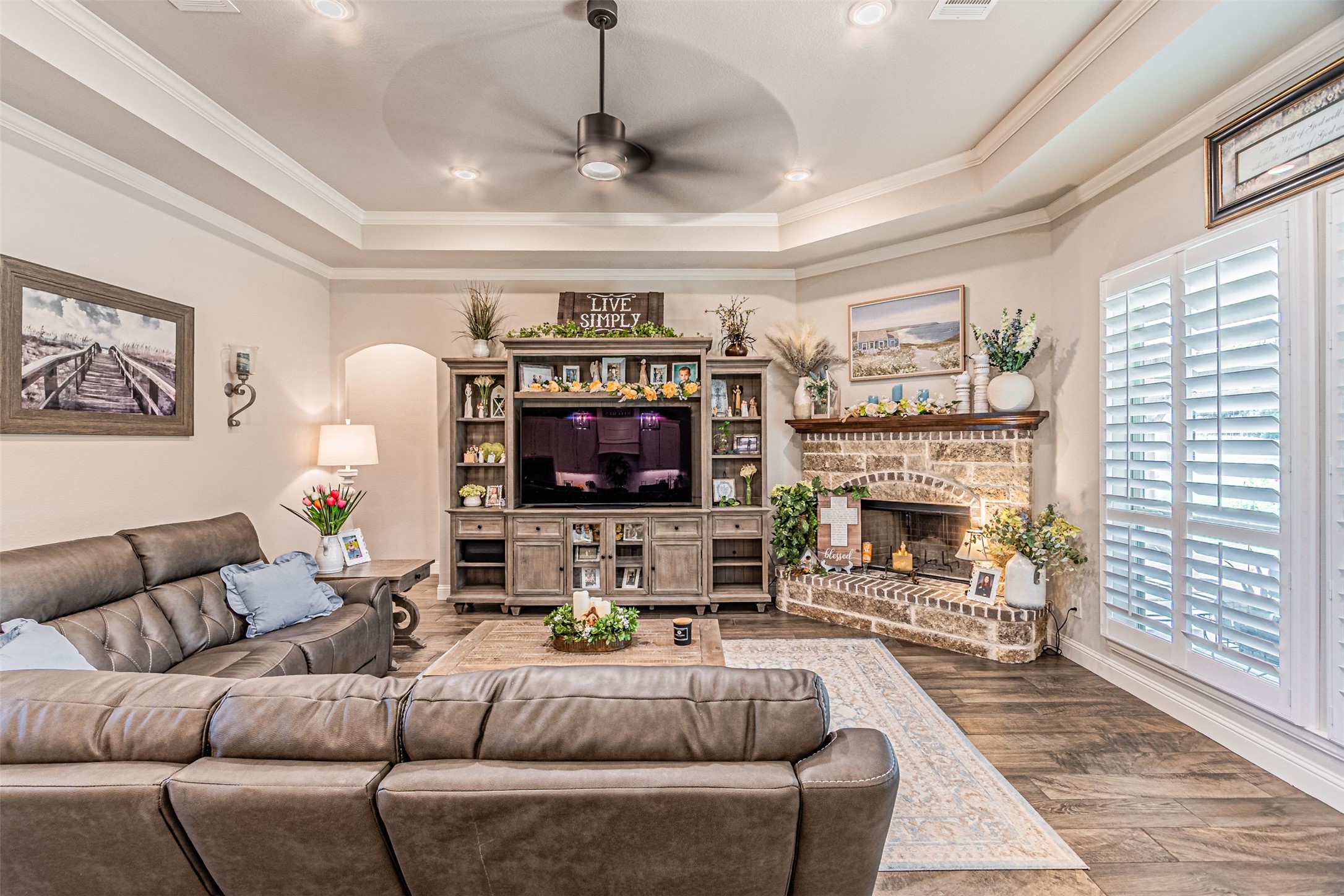 1009 Henry Way Springtown TX 76082