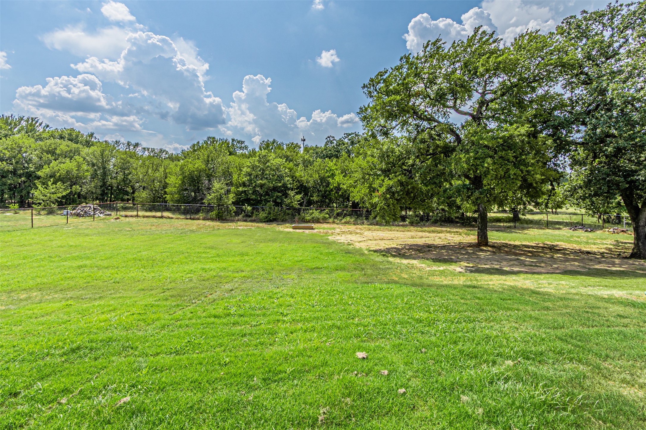 1009 Henry Way Springtown TX 76082