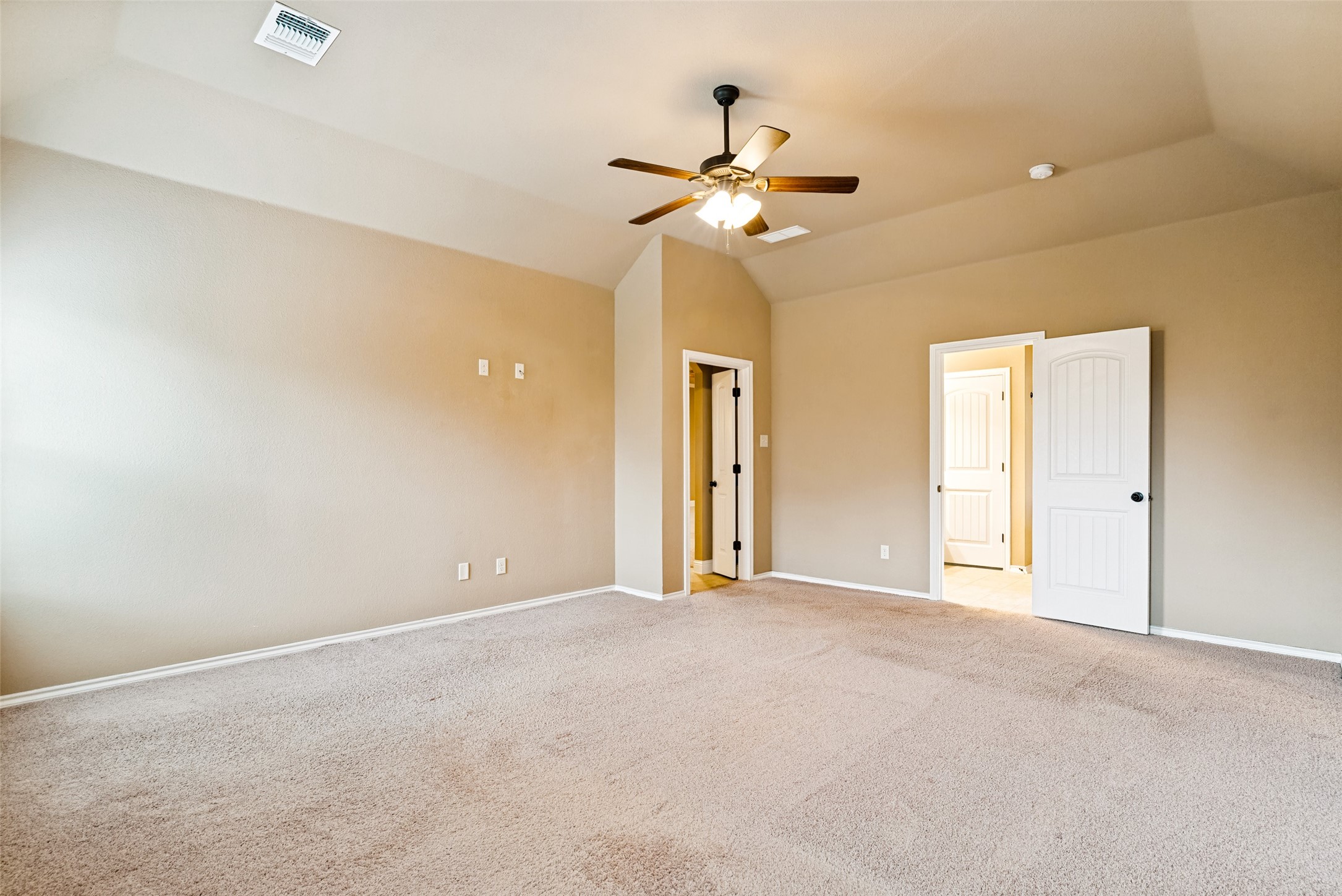 308 Pecos Drive Burleson TX 76028