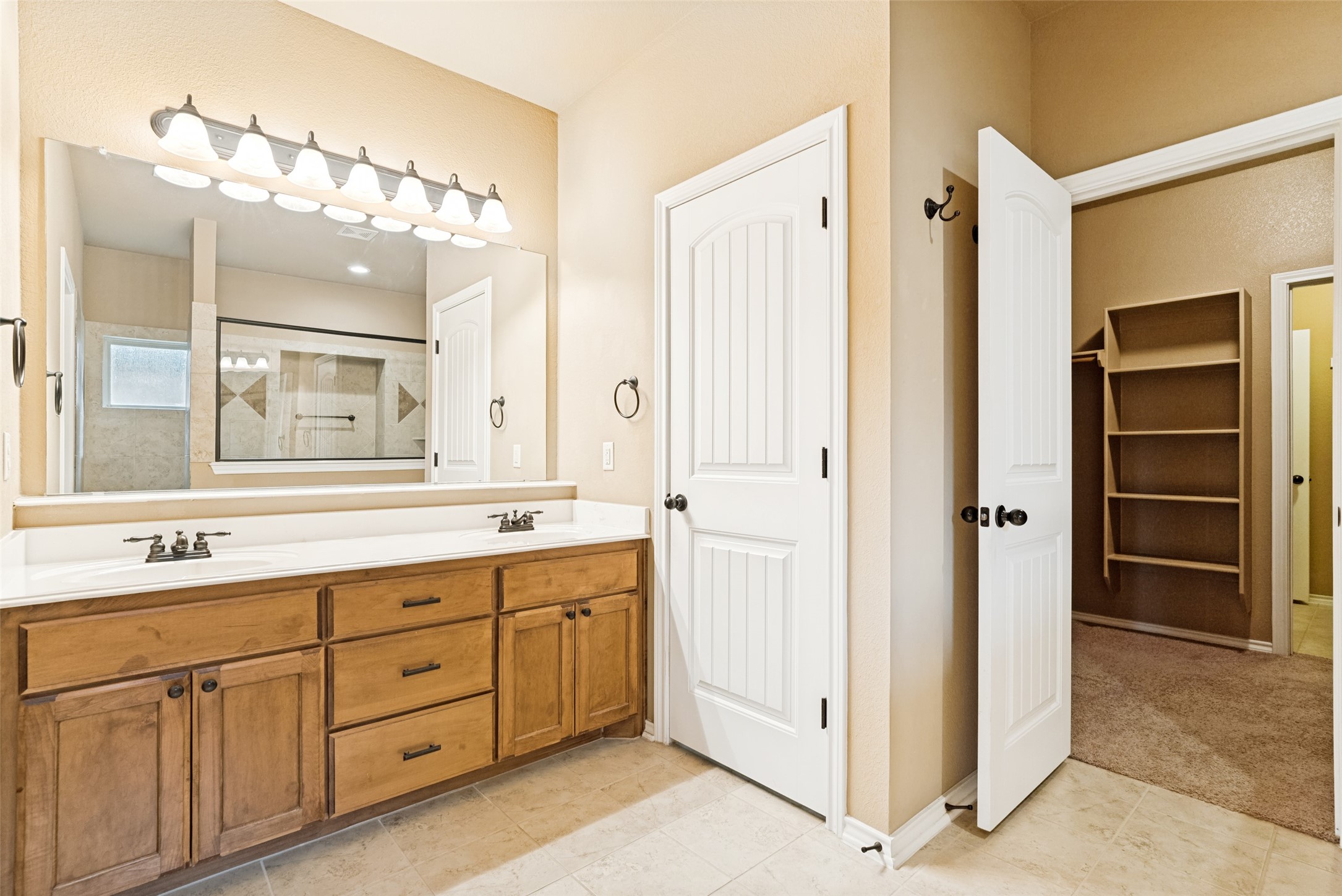 308 Pecos Drive Burleson TX 76028
