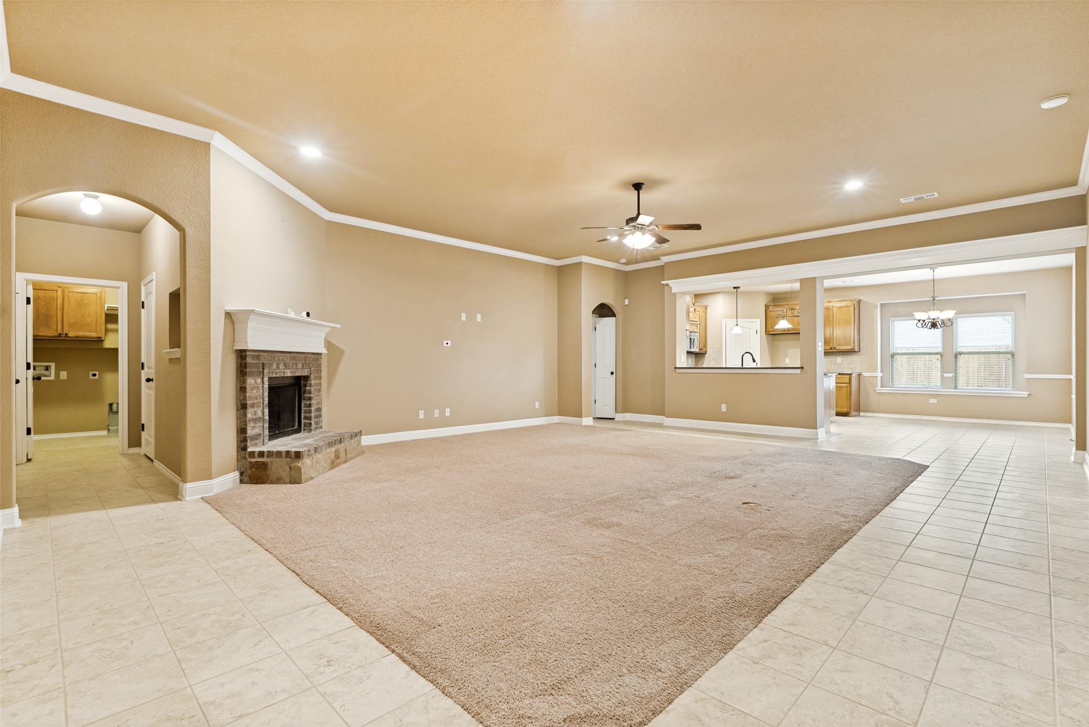 308 Pecos Drive Burleson TX 76028
