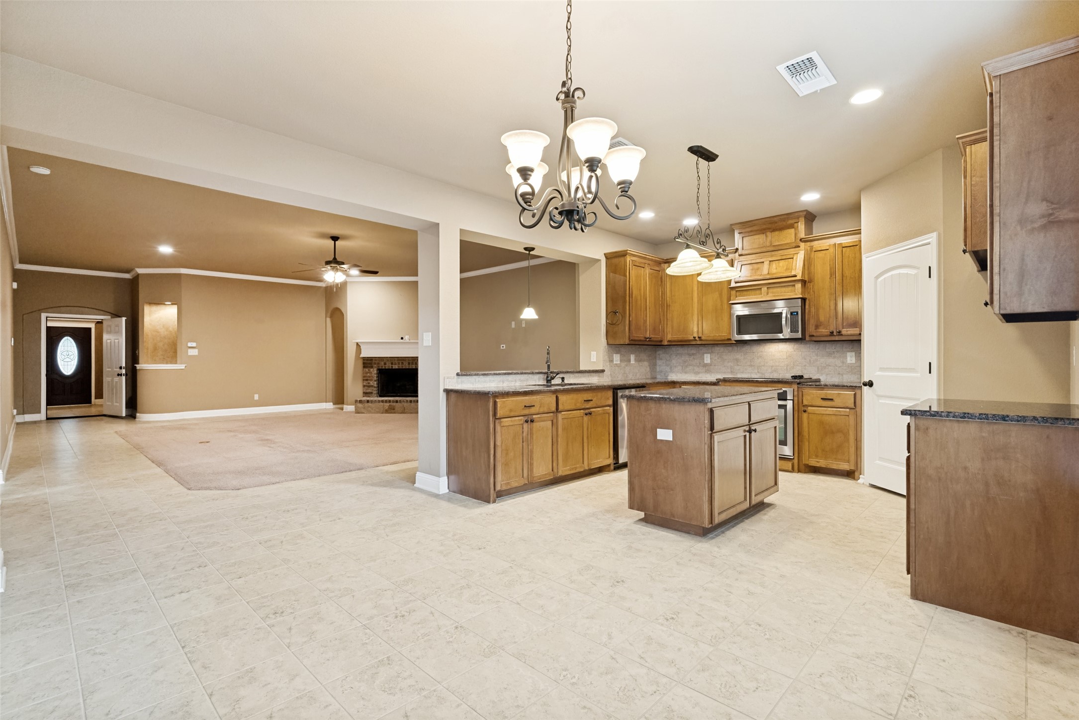 308 Pecos Drive Burleson TX 76028
