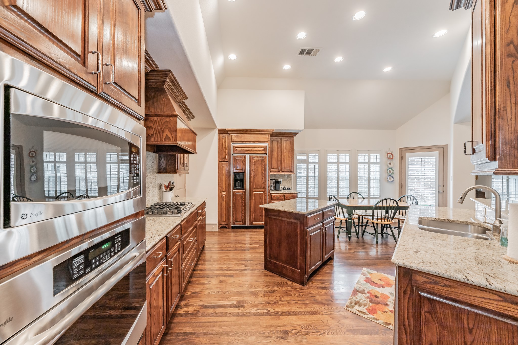 604 Creekview Lane Colleyville TX 76034