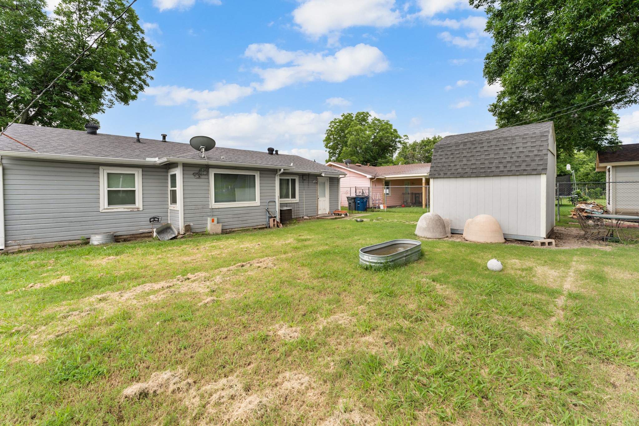 7051 Hodde Street Dallas TX 75217
