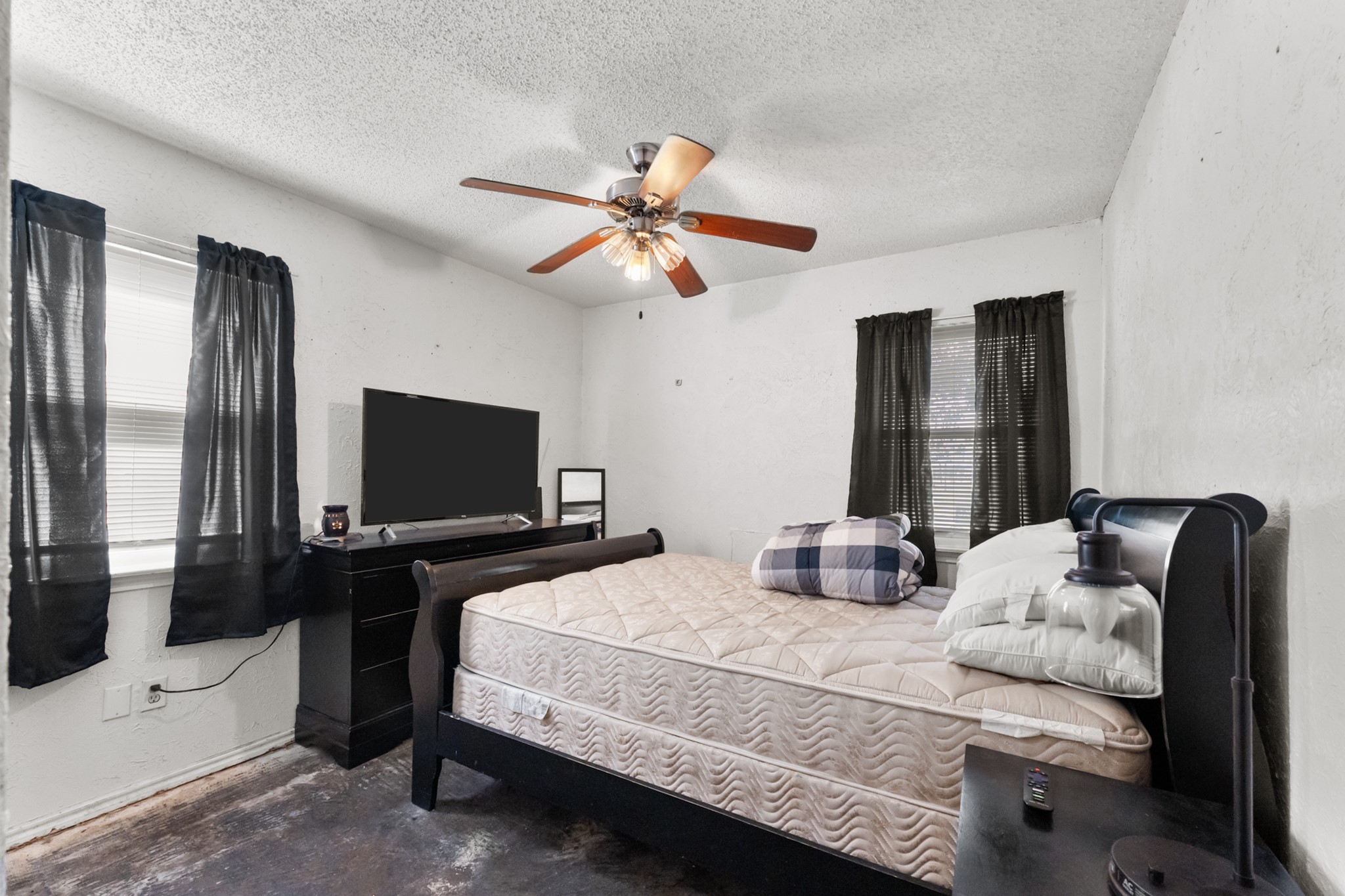 7051 Hodde Street Dallas TX 75217