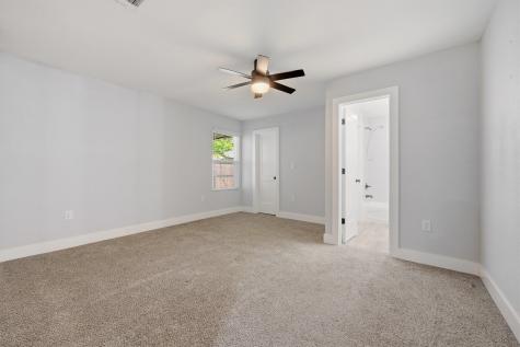 1523 W Bond Street Denison TX 75020