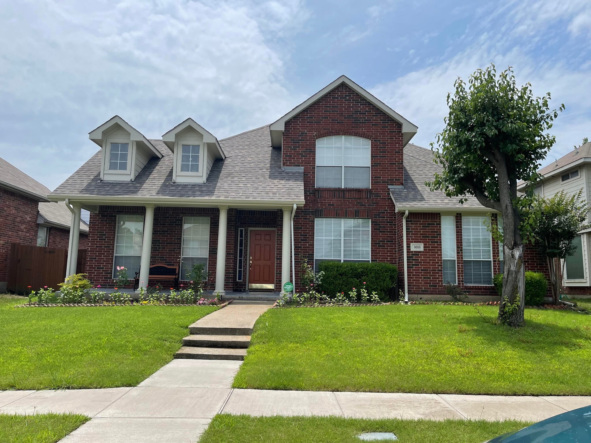 3010 Hamlett Lane Garland TX 75043