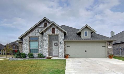 201 Bayonet Drive Fort Worth TX 76108