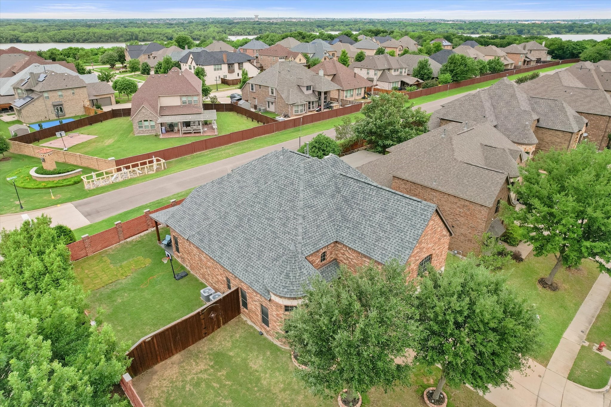 6876 Foghorn Lane Grand Prairie TX 75054