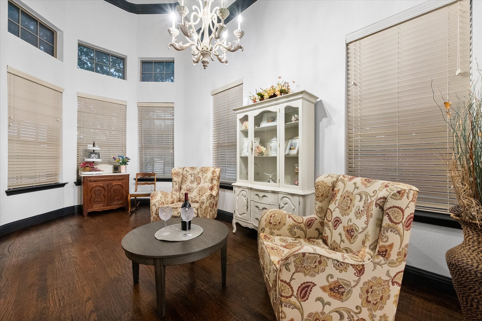 6876 Foghorn Lane Grand Prairie TX 75054