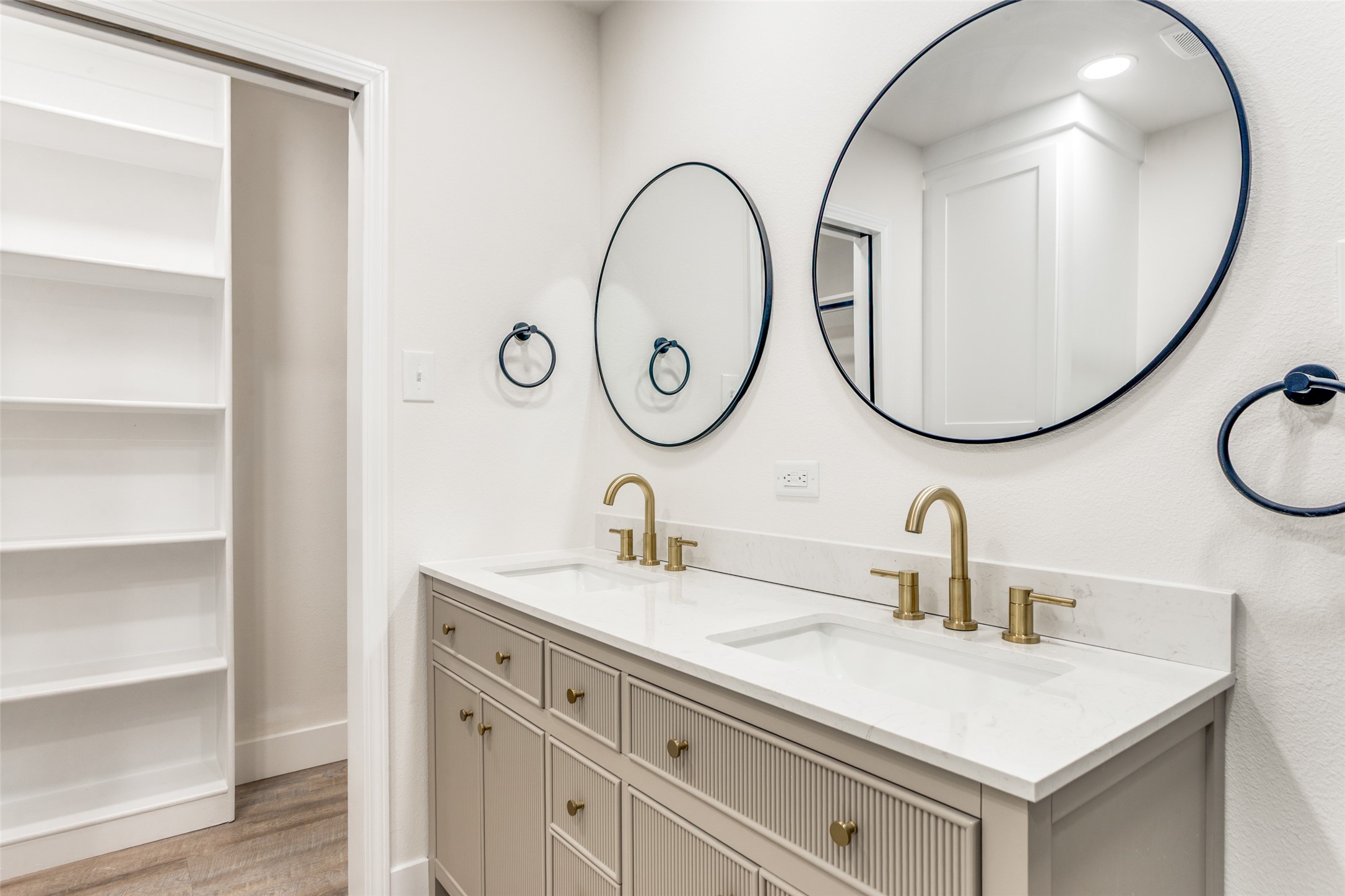 133 Mcgee Drive Fort Worth TX 76114
