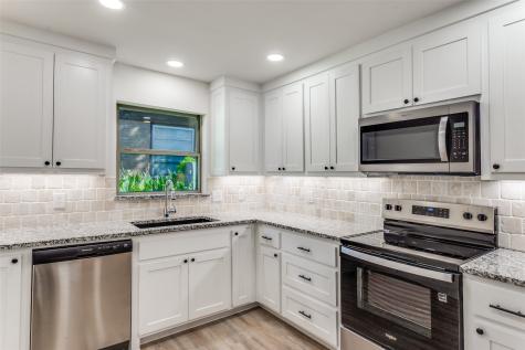 133 Mcgee Drive Fort Worth TX 76114