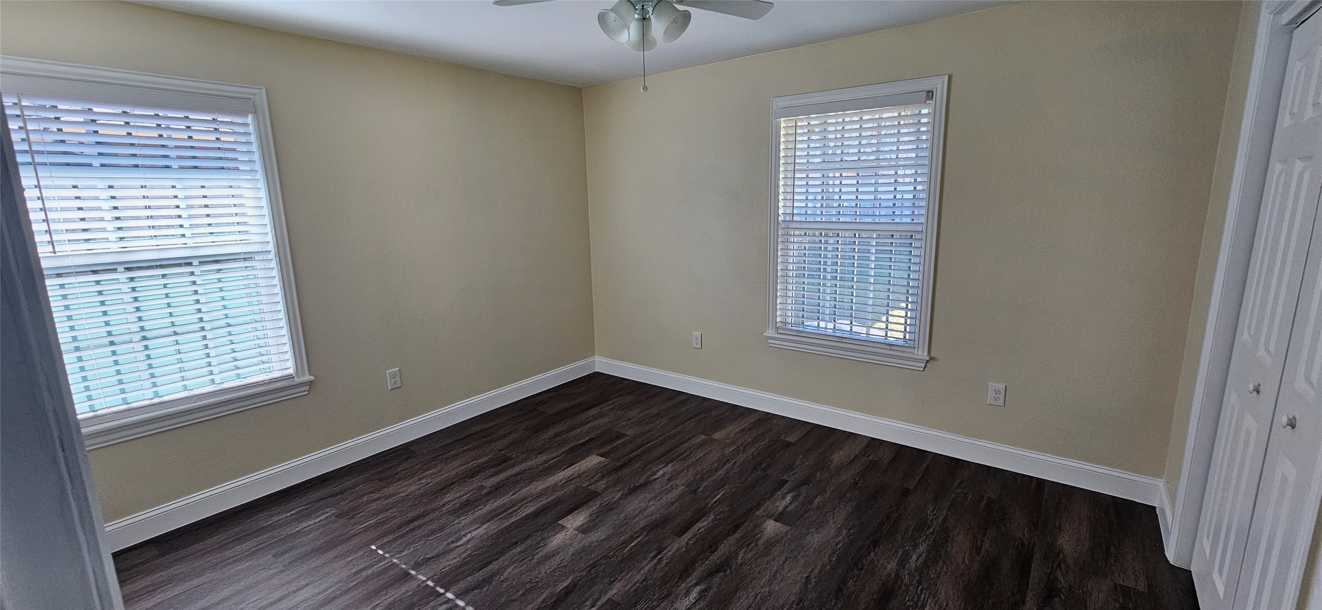 1007 Pleasant Drive Dallas TX 75217