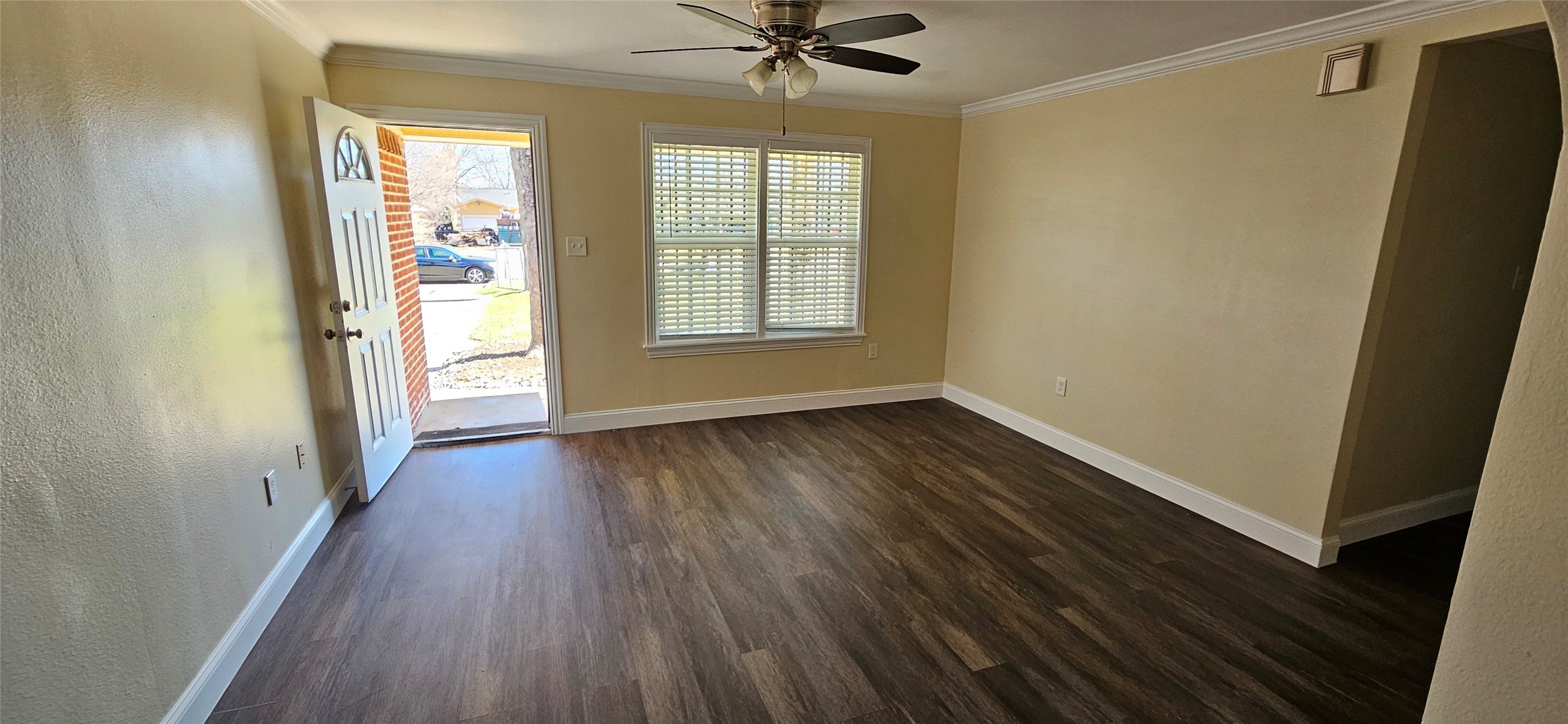 1007 Pleasant Drive Dallas TX 75217