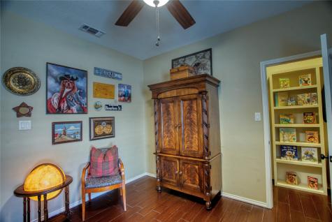 4715 Yearwood Drive Midland TX 79707