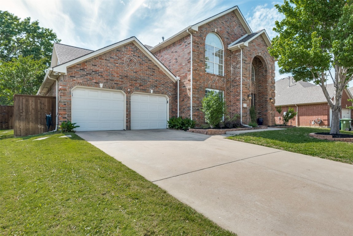1117 Sugarberry Lane Flower Mound TX 75028