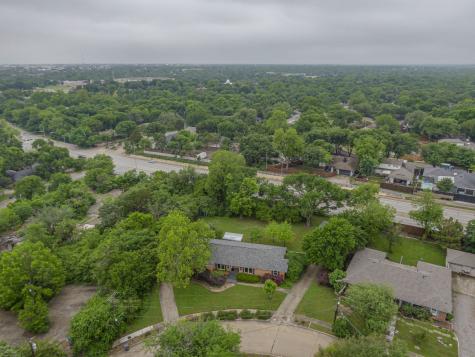 9528 Ash Creek Drive Dallas TX 75228