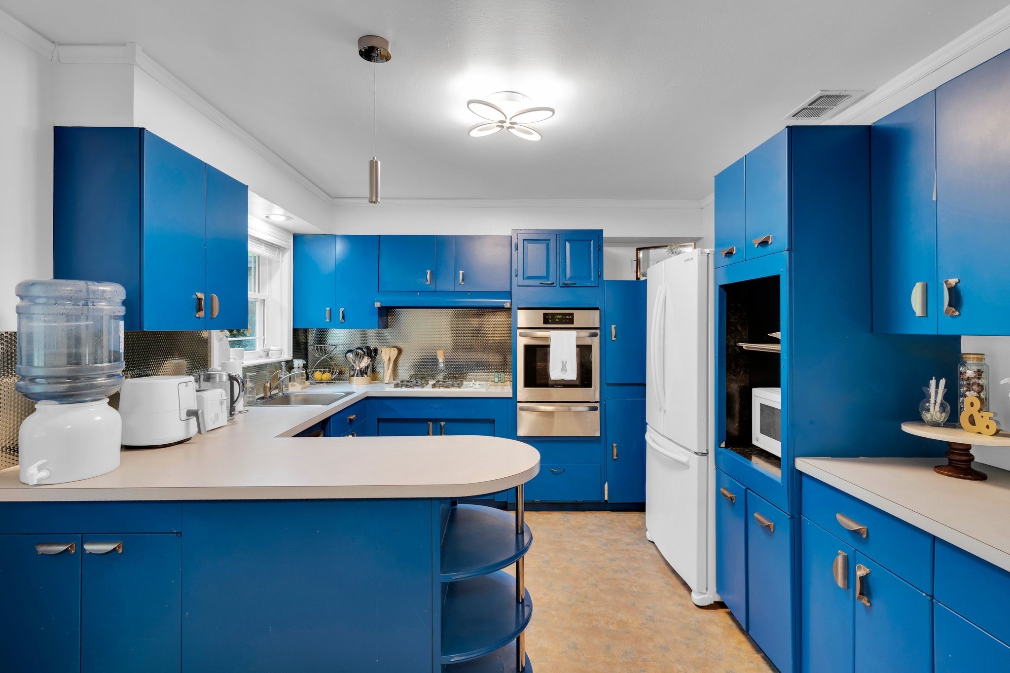 9528 Ash Creek Drive Dallas TX 75228
