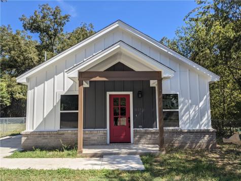 1117 N 11th Street Waco TX 76707