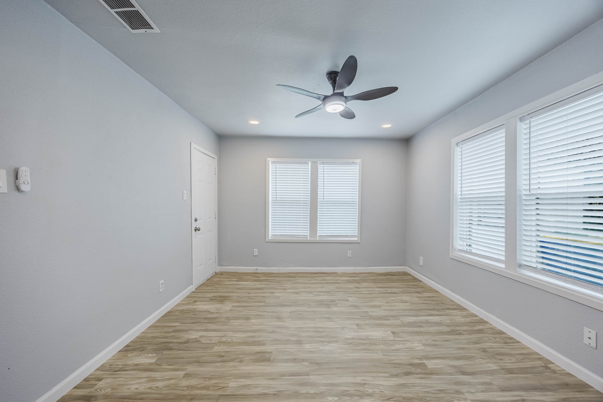507 Fly Street Seagoville TX 75159