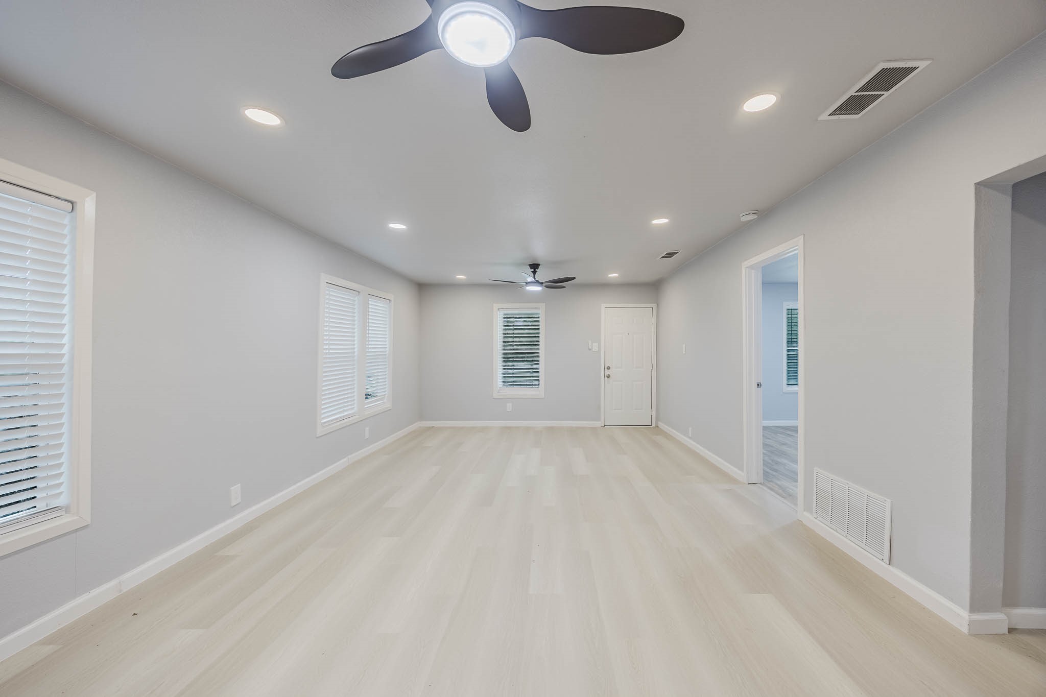 507 Fly Street Seagoville TX 75159