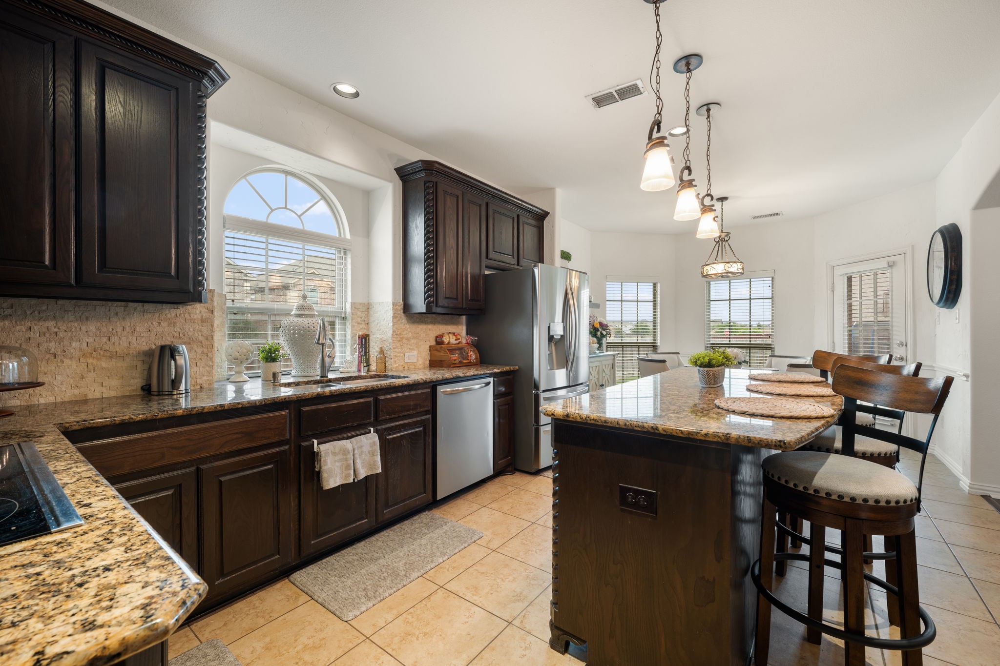 100 Cherry Court Red Oak TX 75154