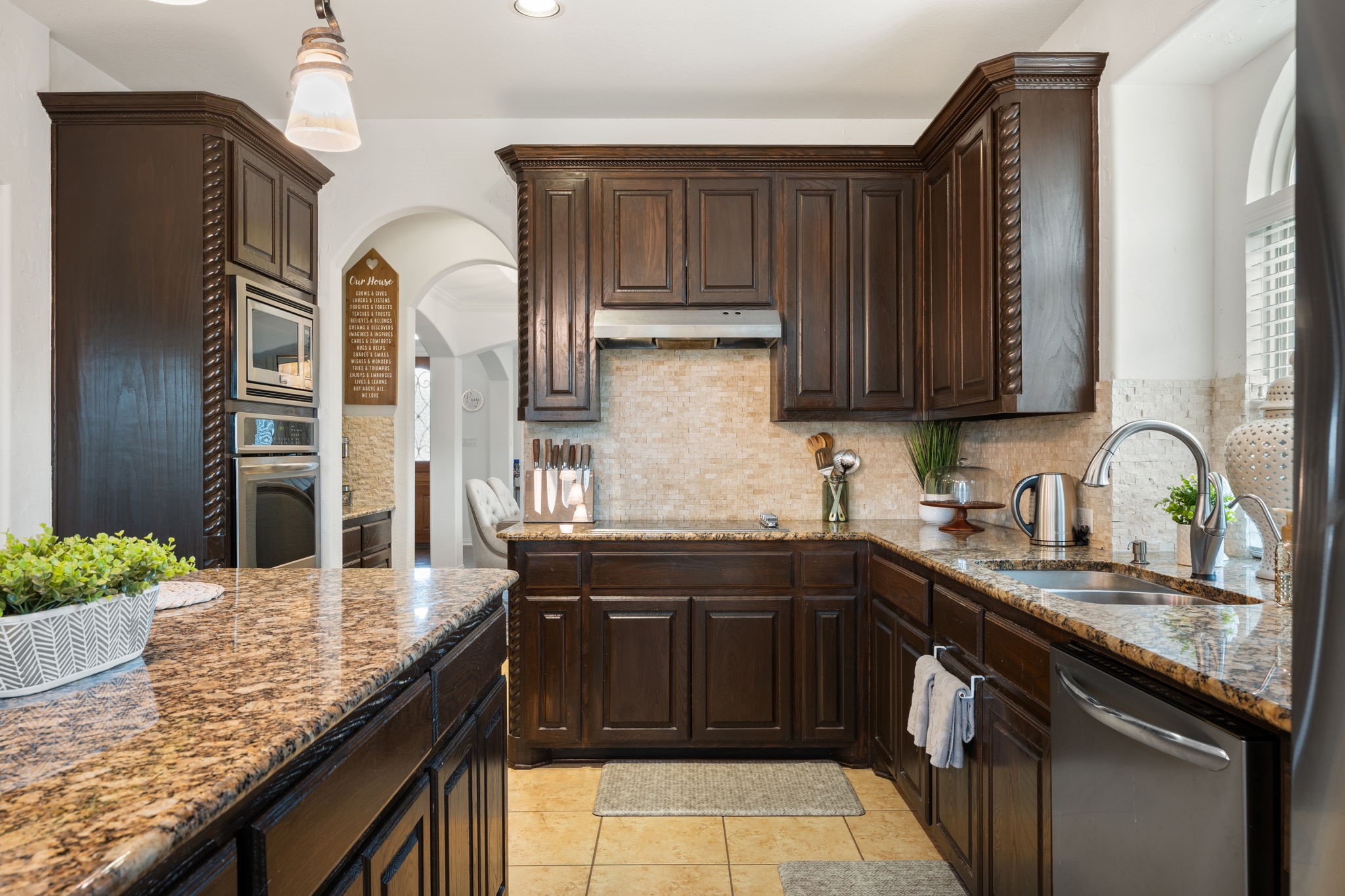 100 Cherry Court Red Oak TX 75154