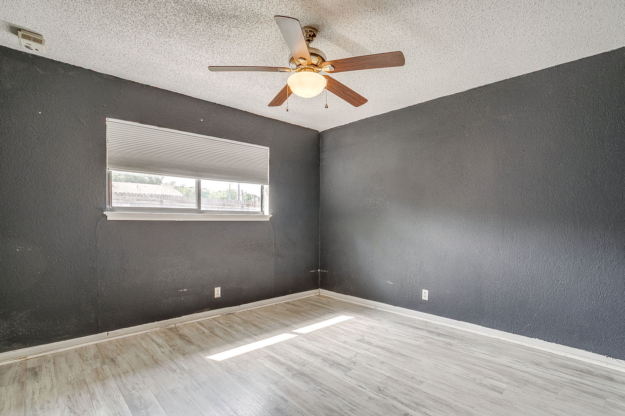 211 Cottonwood Street Weatherford TX 76086