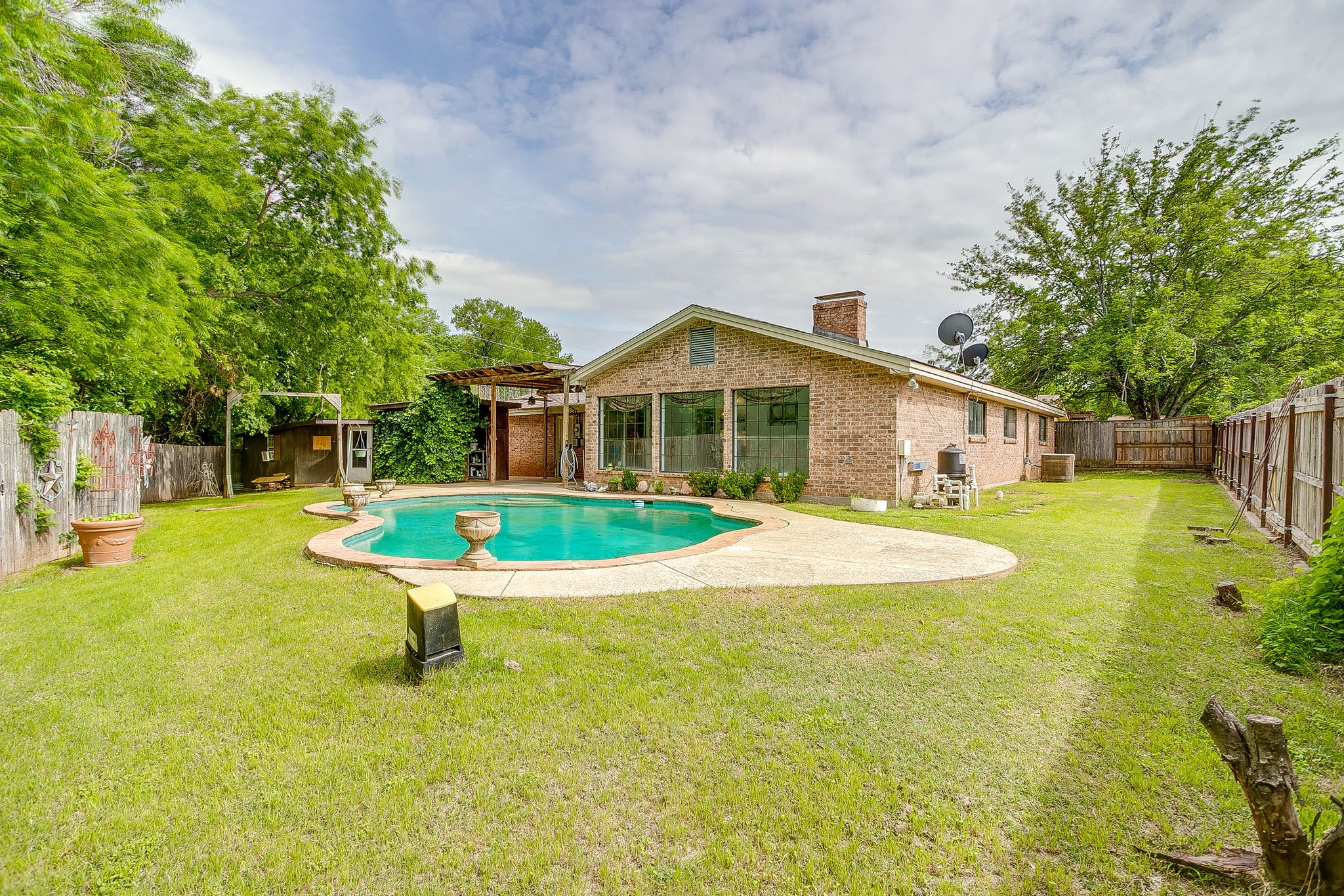 211 Cottonwood Street Weatherford TX 76086