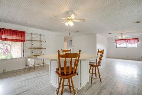 211 Cottonwood Street Weatherford TX 76086