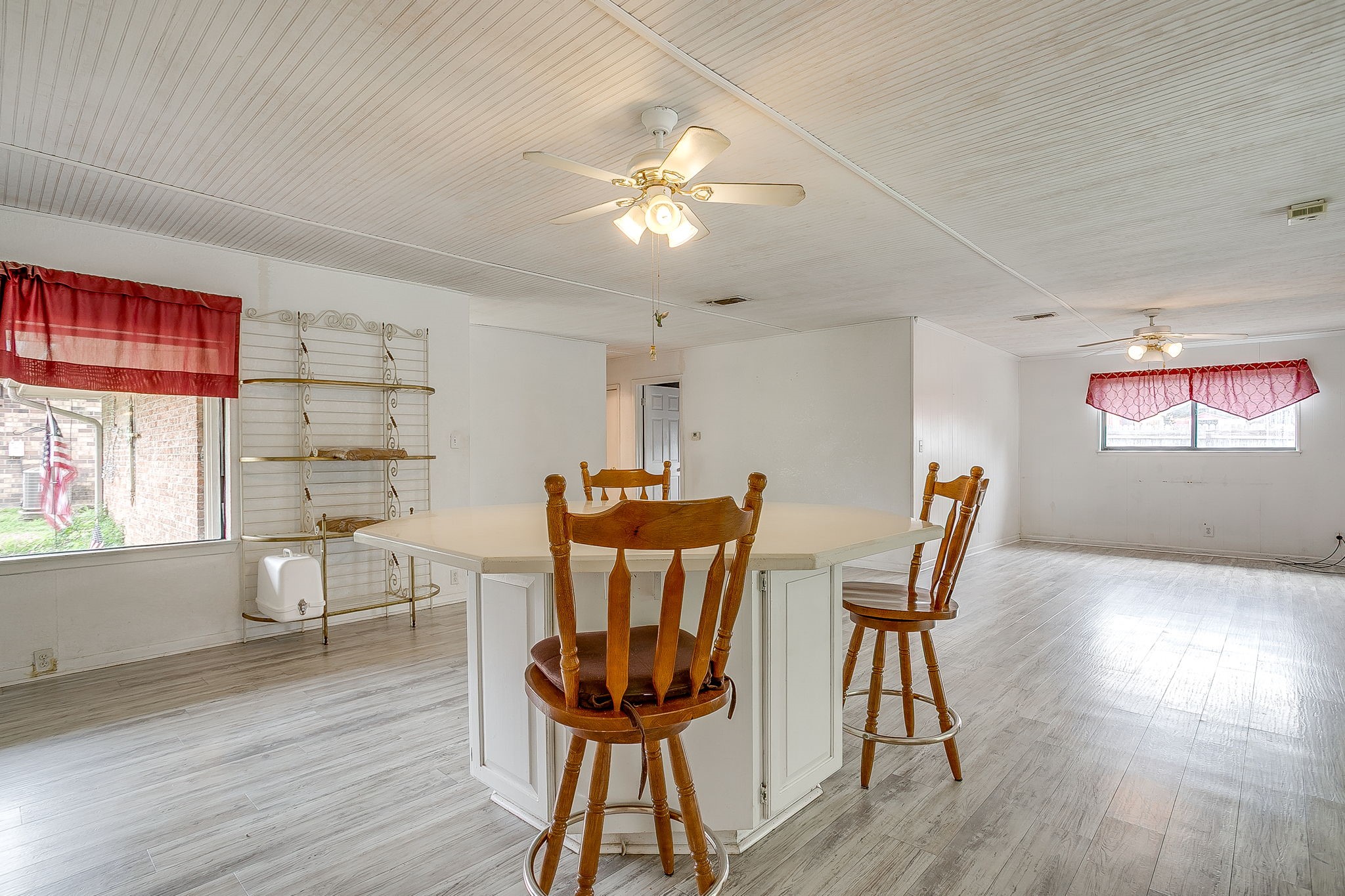 211 Cottonwood Street Weatherford TX 76086