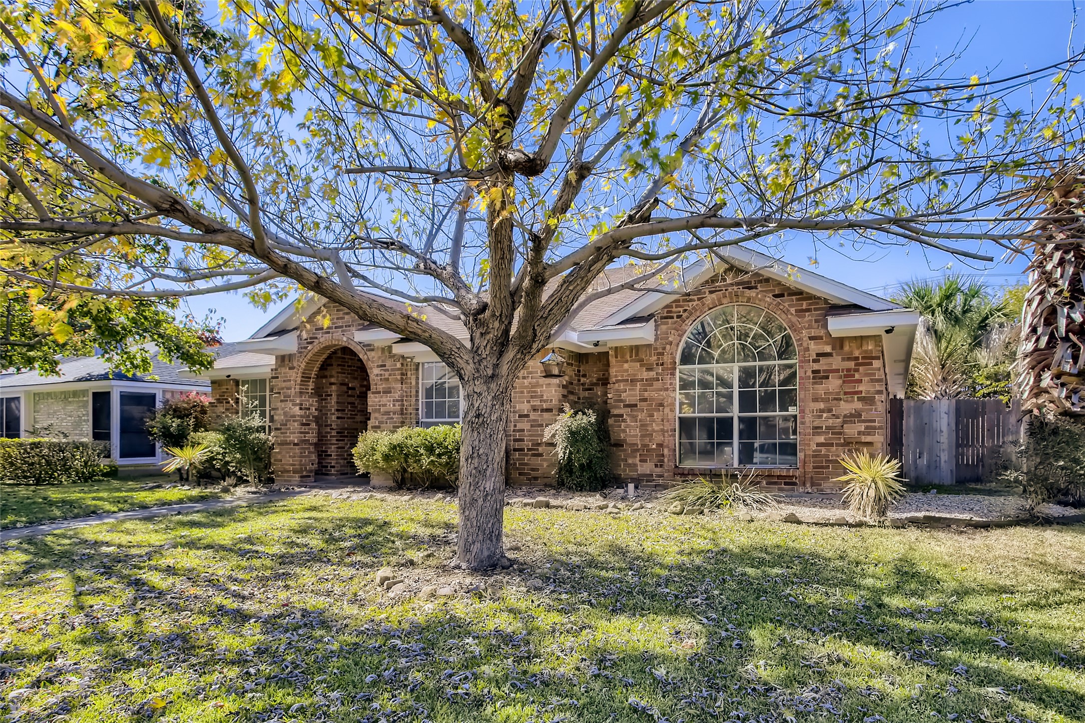 2113 Randi Road Rowlett TX 75088