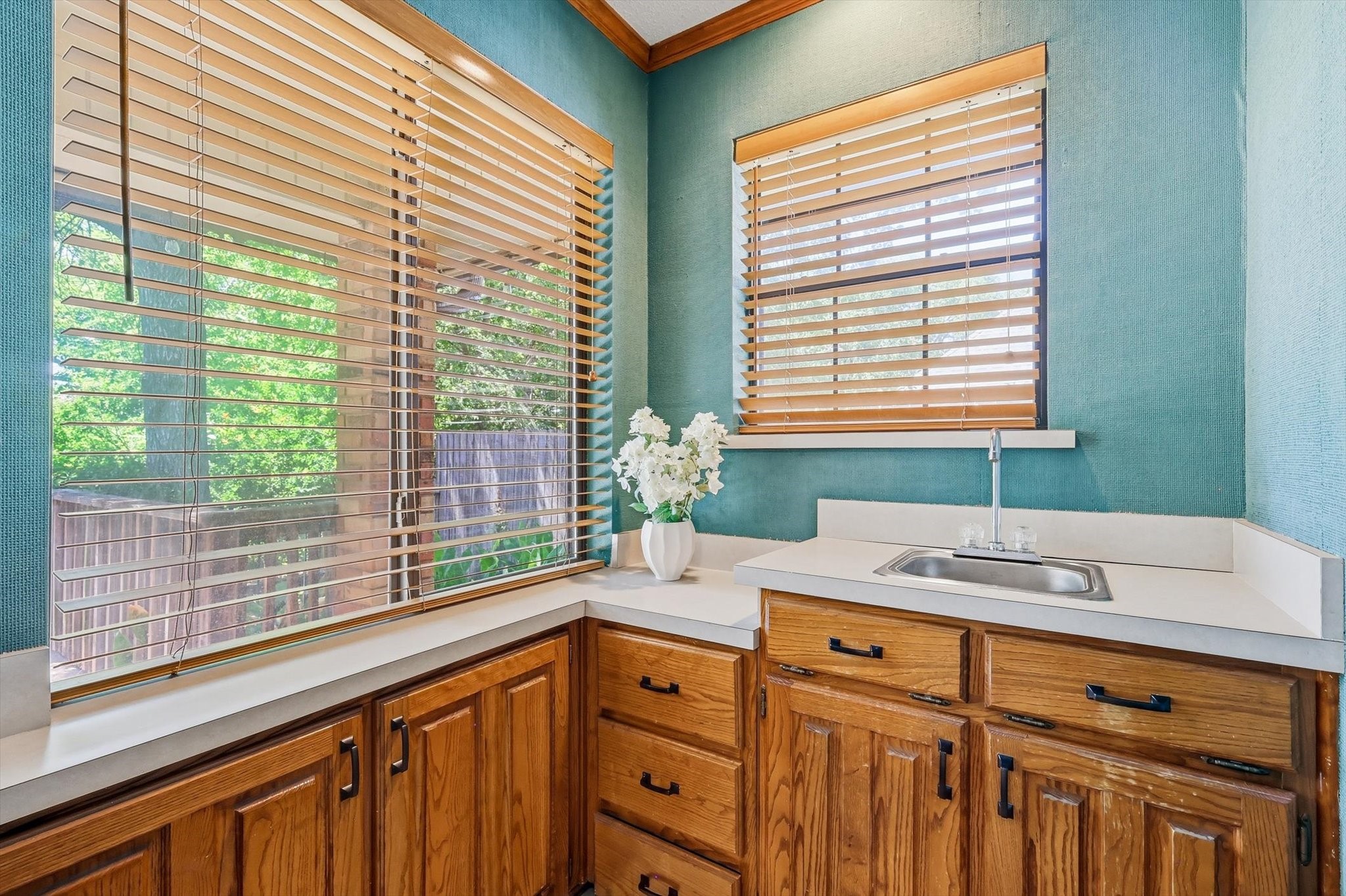 3813 Cambridge Circle W Bedford TX 76021