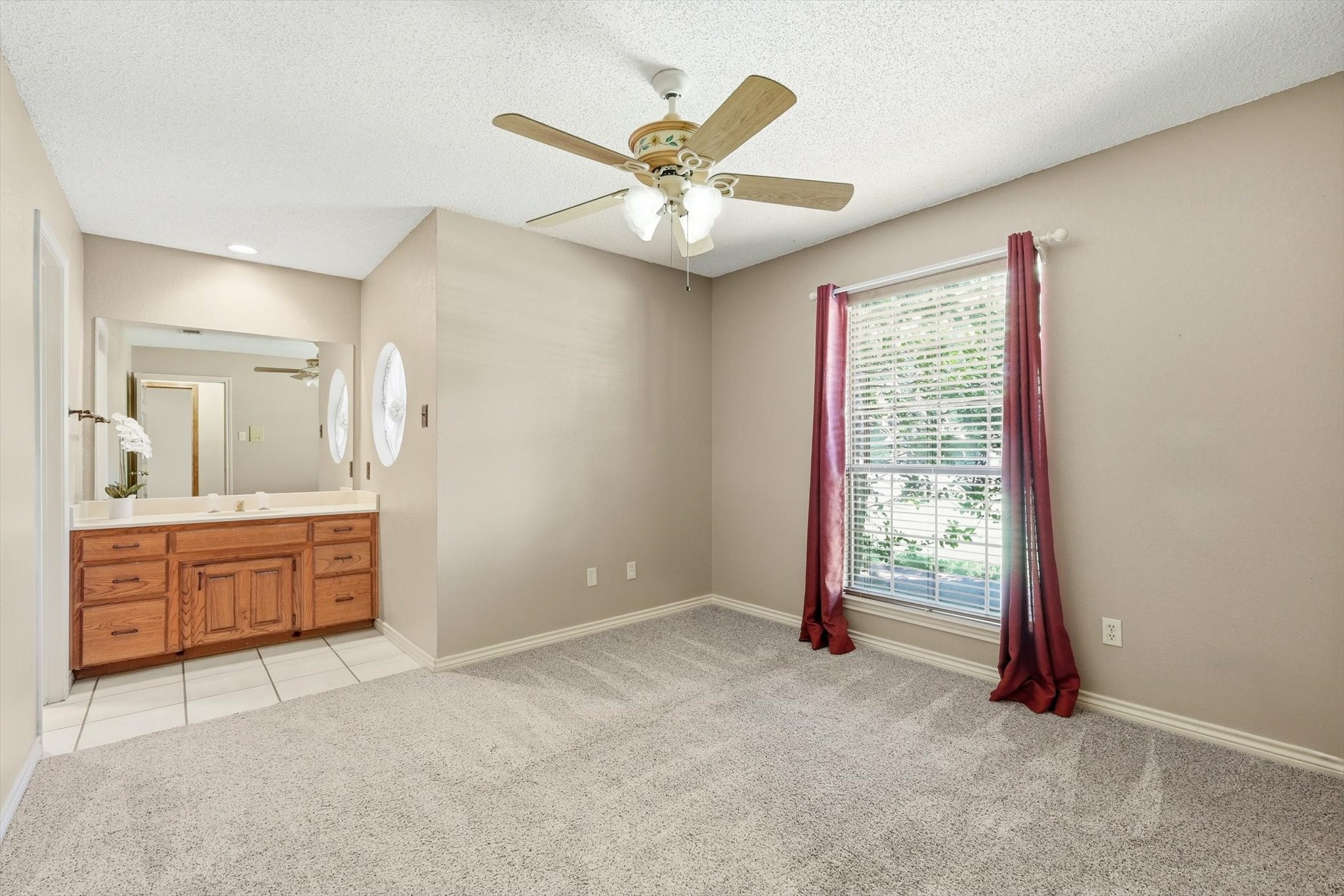 3813 Cambridge Circle W Bedford TX 76021