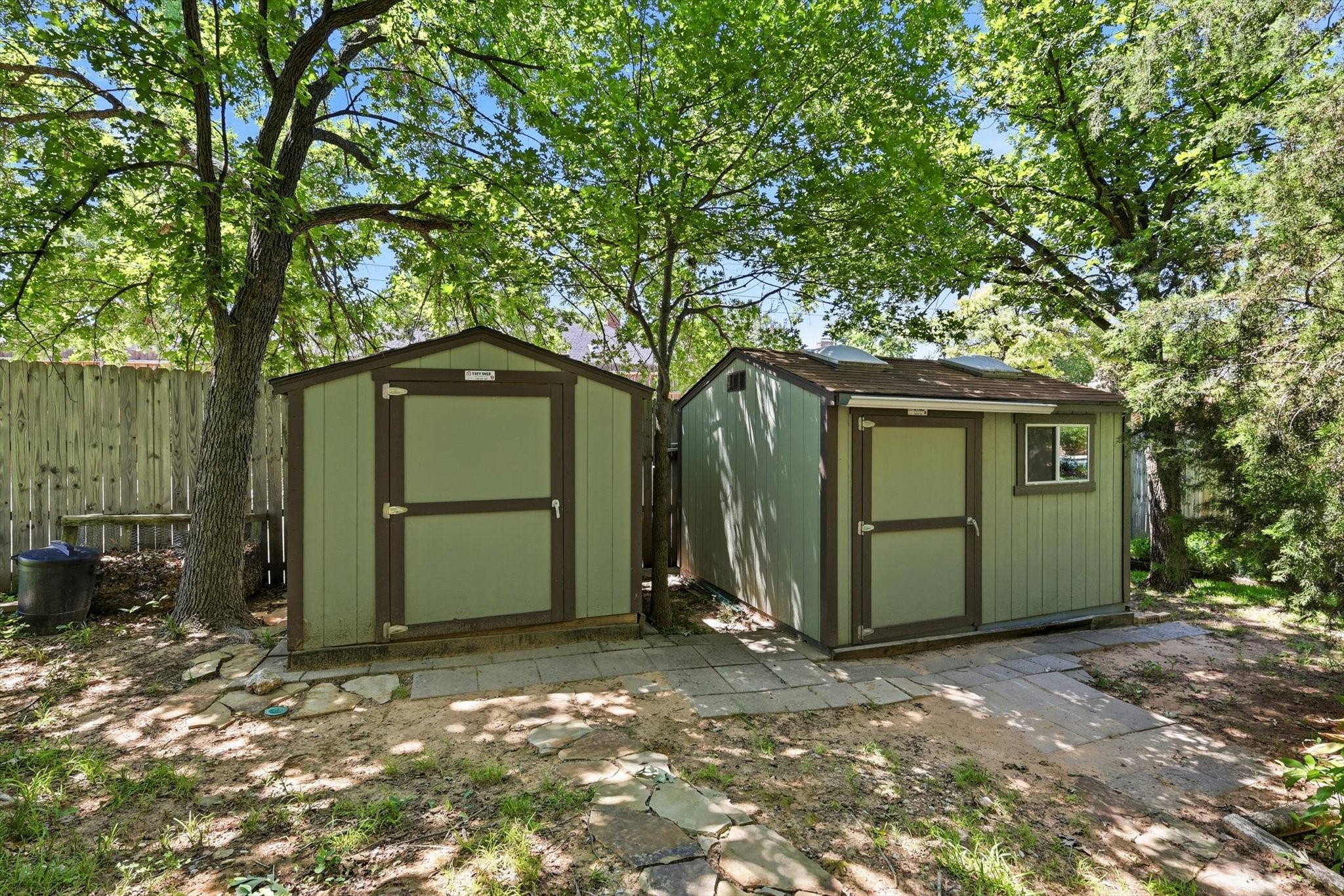 3813 Cambridge Circle W Bedford TX 76021
