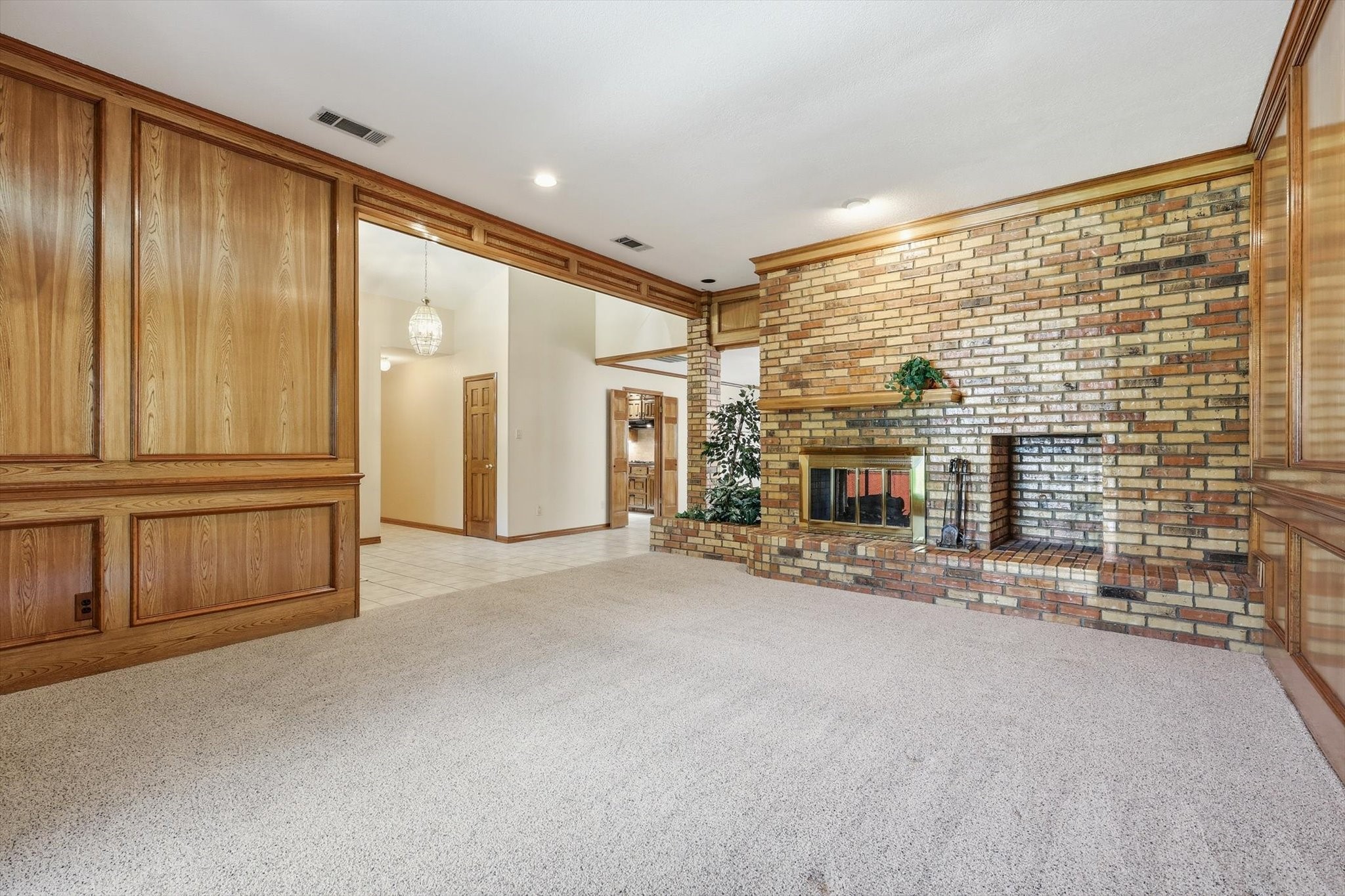 3813 Cambridge Circle W Bedford TX 76021