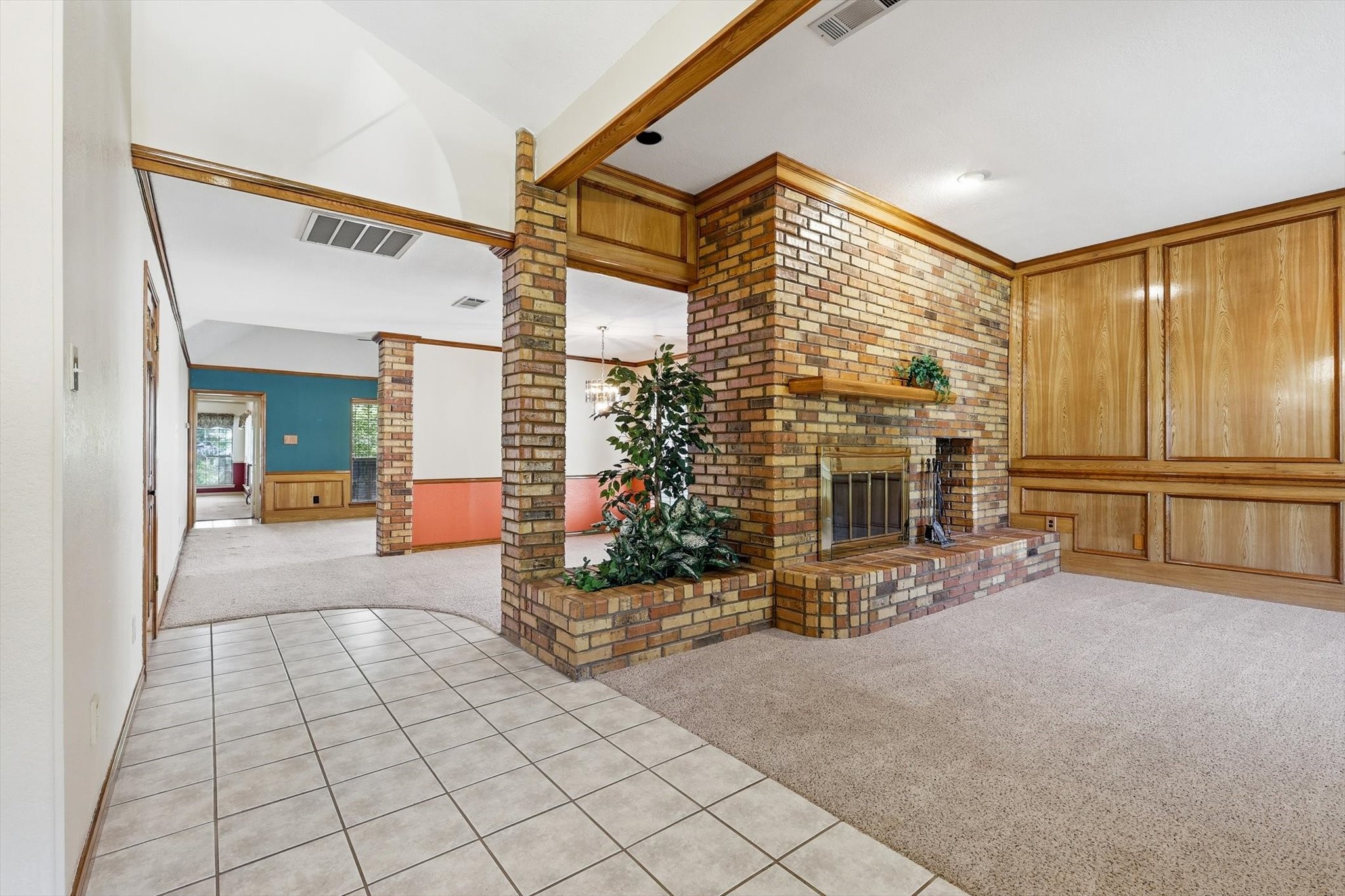 3813 Cambridge Circle W Bedford TX 76021
