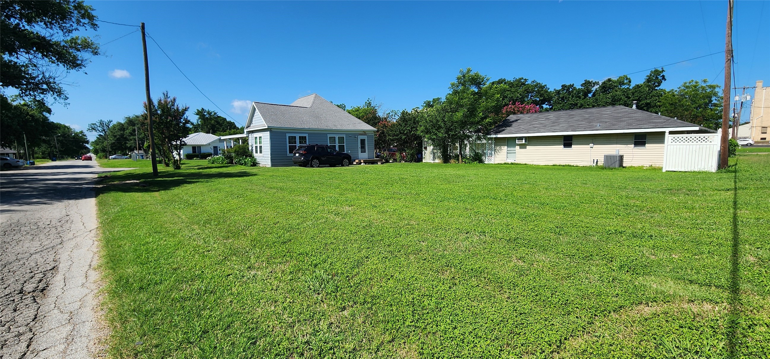 108 S Bonham Street Mexia TX 76667
