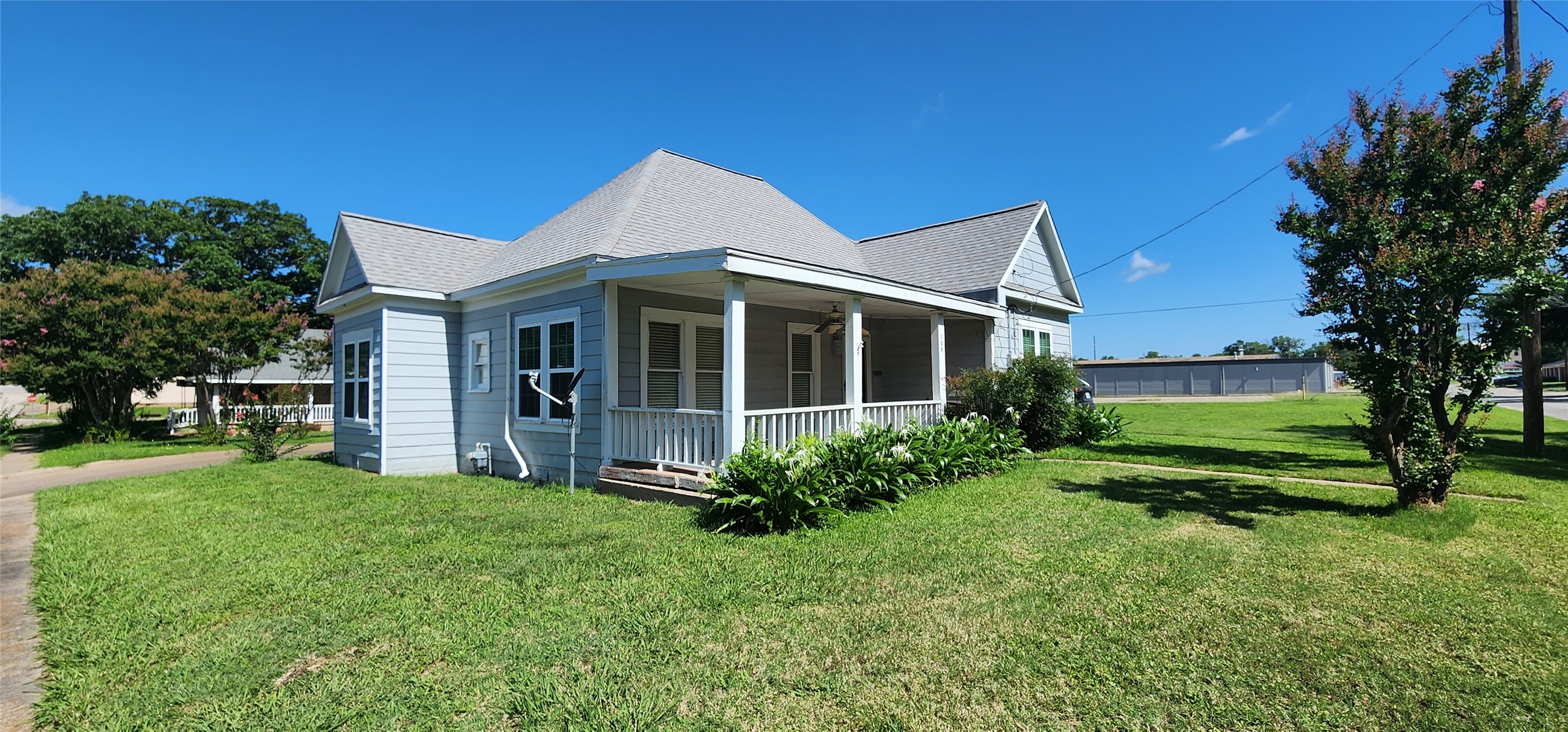 108 S Bonham Street Mexia TX 76667