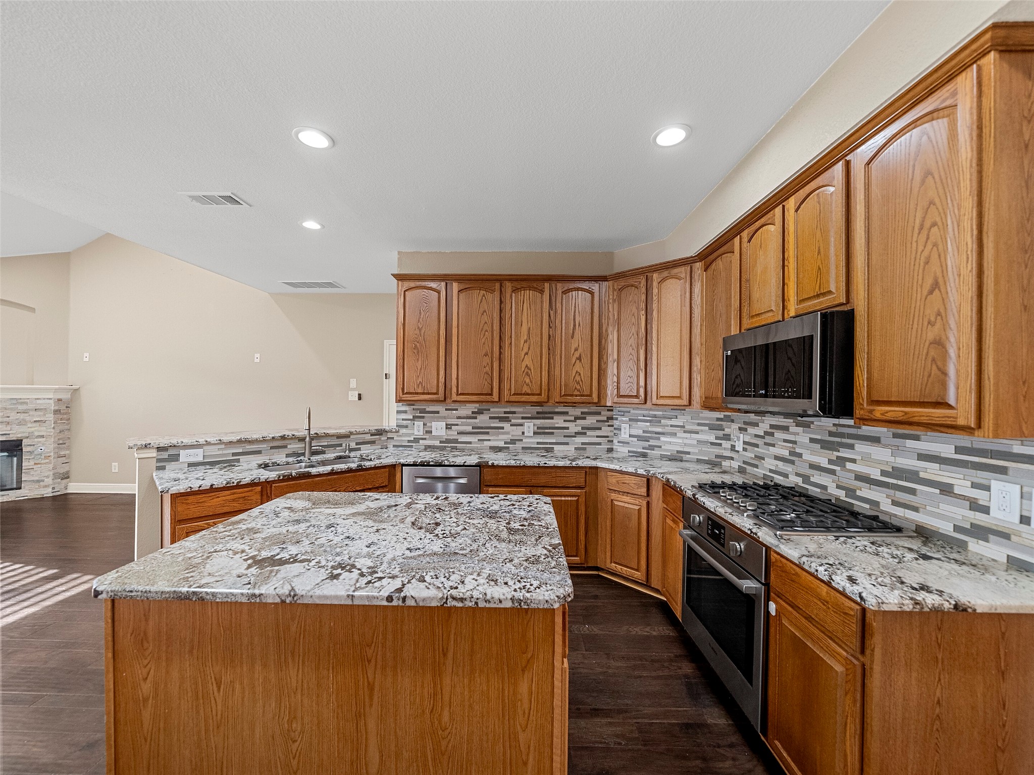 1229 Ducks Landing Frisco TX 75033