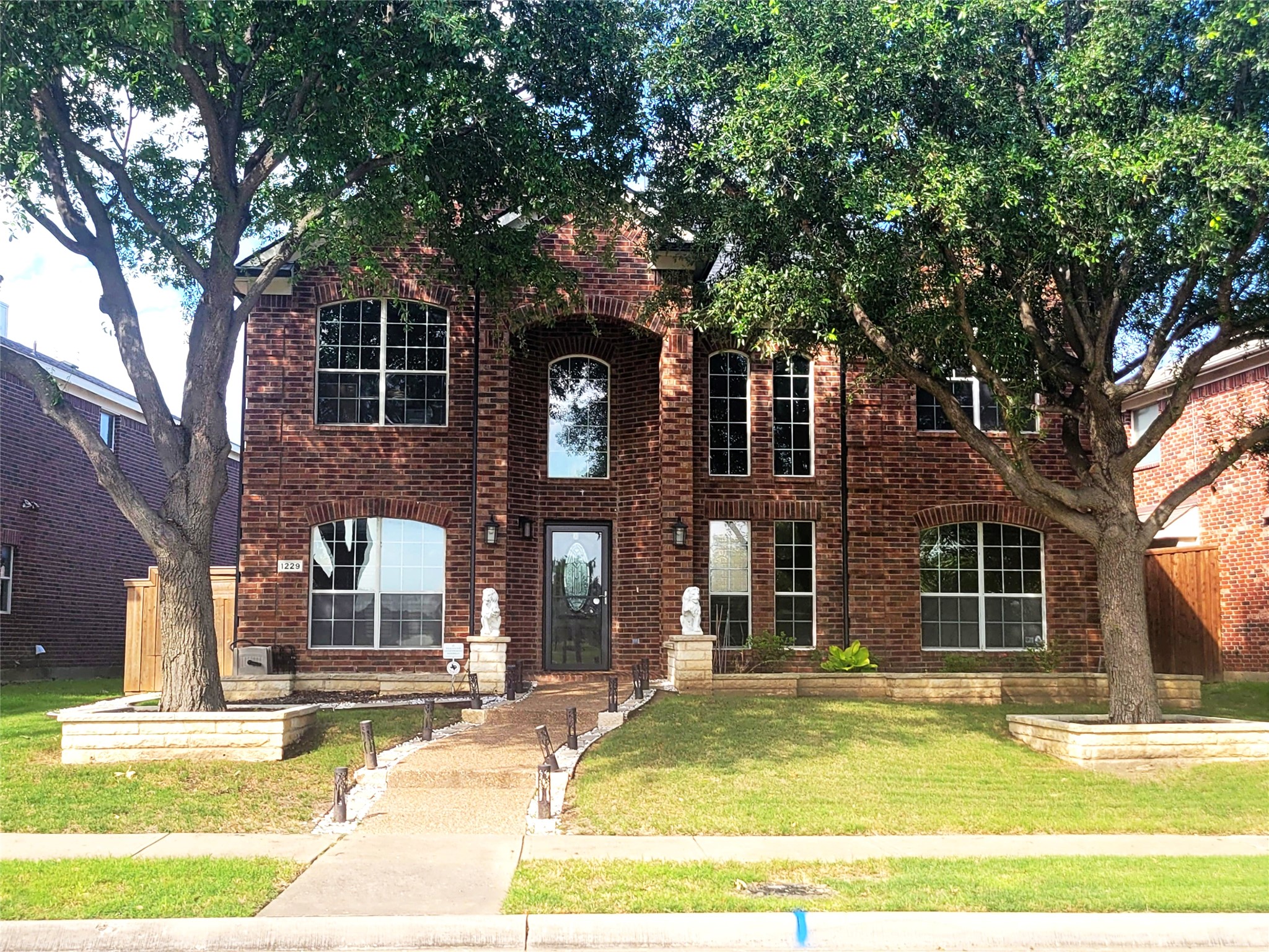 1229 Ducks Landing Frisco TX 75033