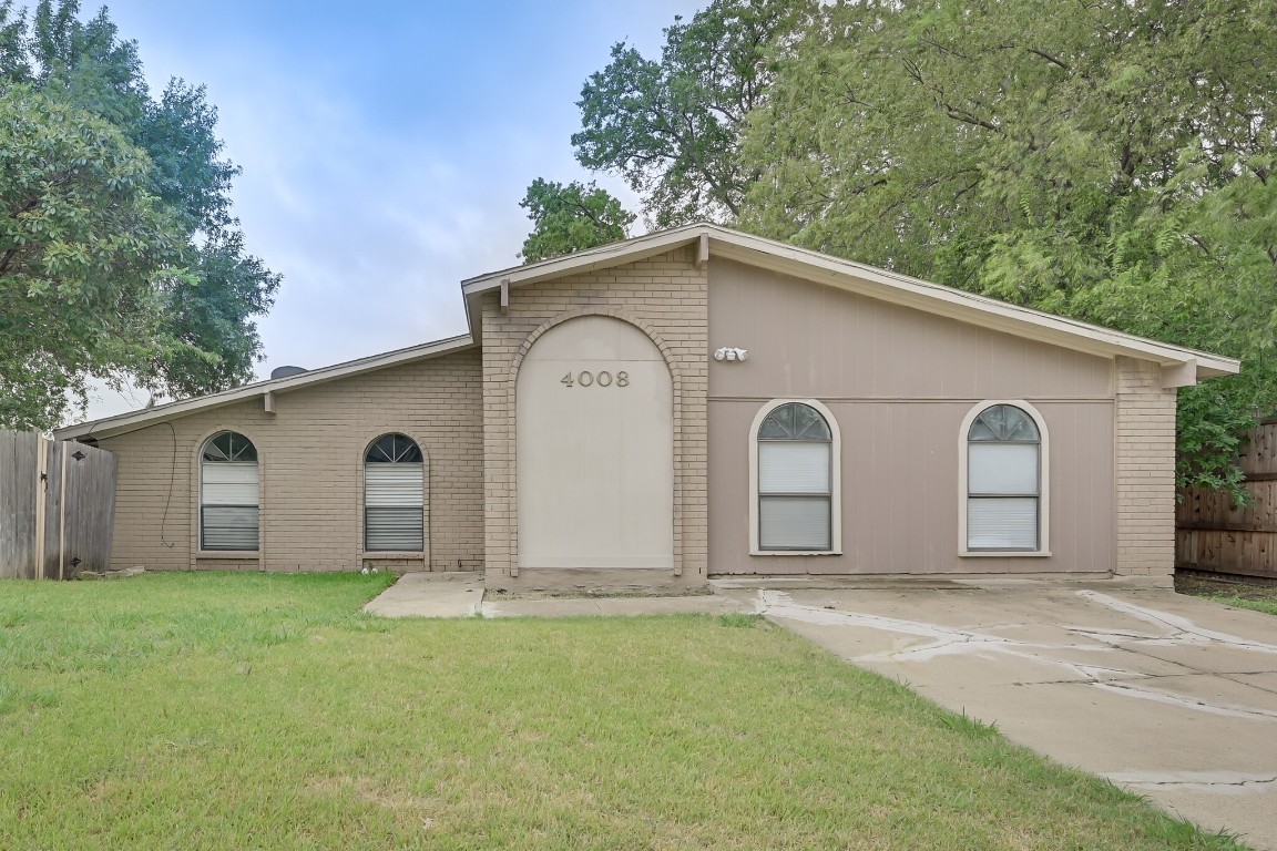 4008 Dogwood Lane Fort Worth TX 76137