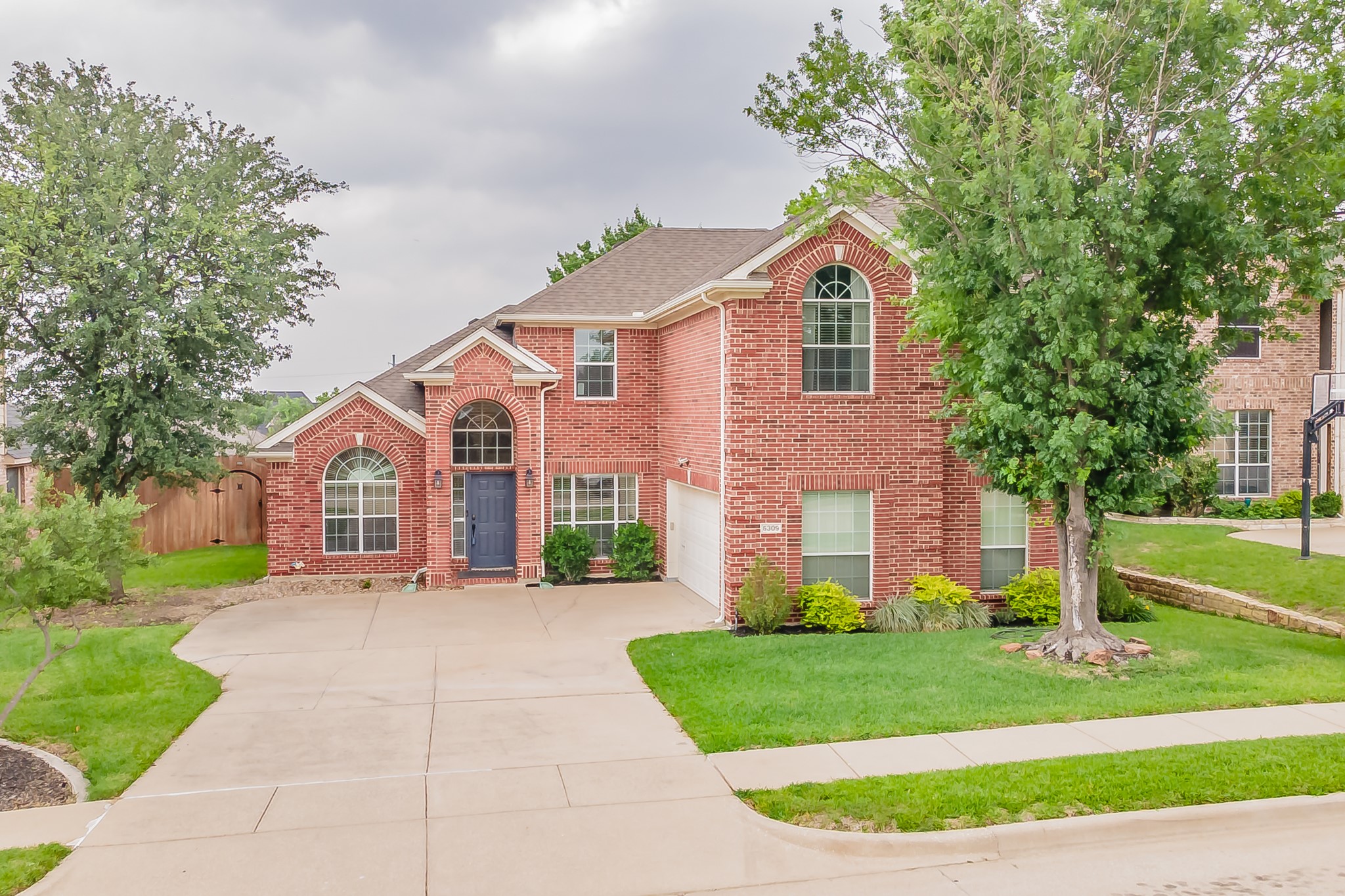 5309 Chatsworth Lane Fort Worth TX 76244